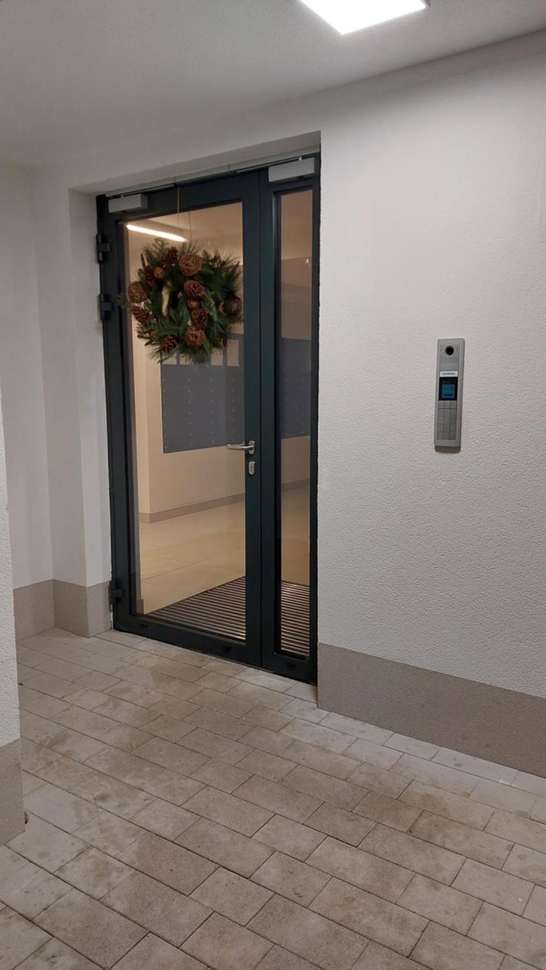 Apartamento Zyczliwy Z Garazem Varsóvia