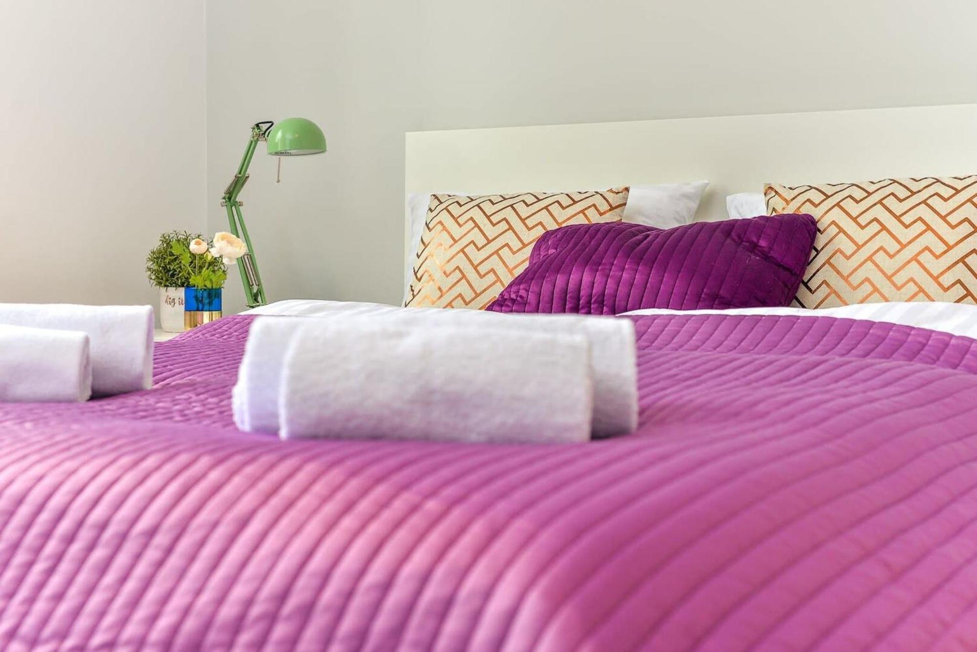 Cozy With Balcony - Palace Of Culture By Rent Like *