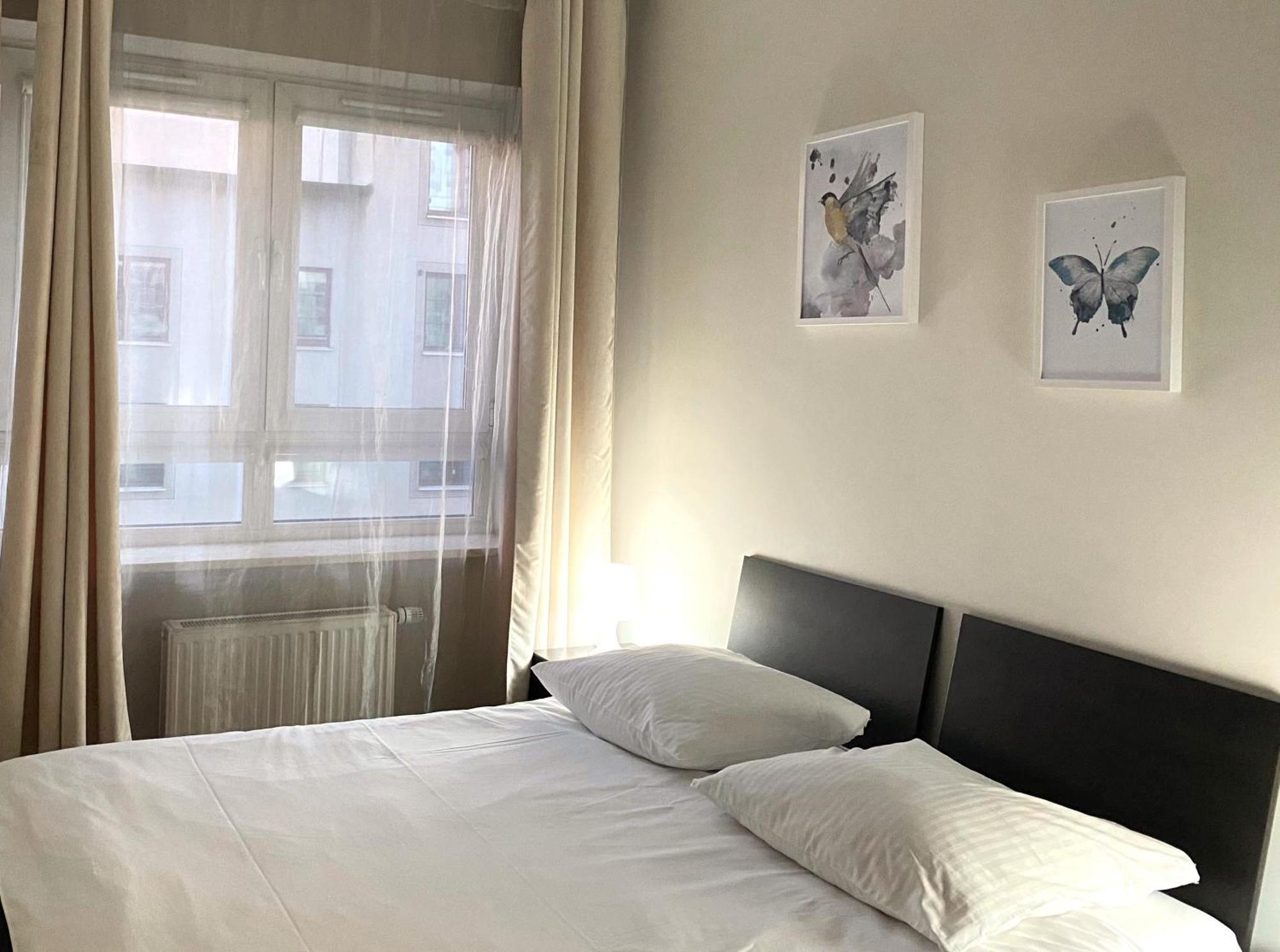 Aparthotel Platinum Towers Country 2 Country 4*