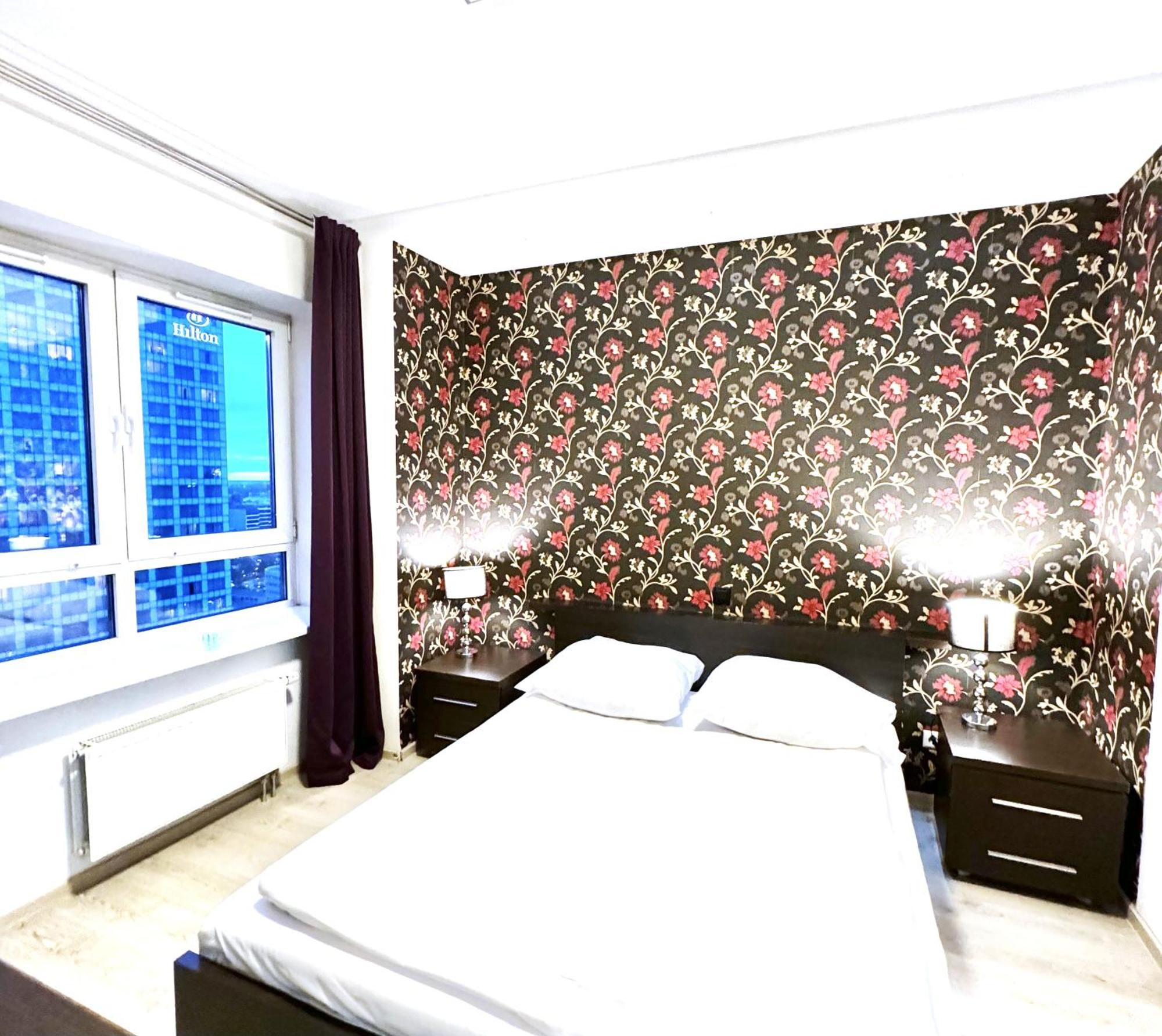 Platinum Towers Country 2 Country Aparthotel