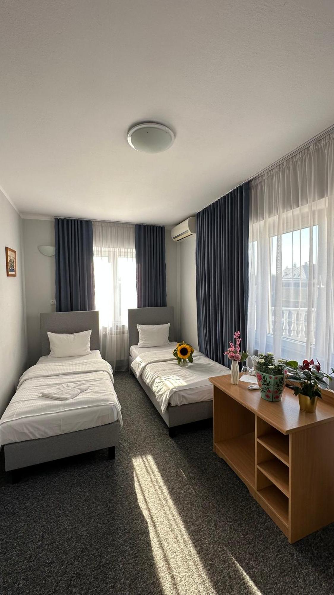 Lezzet Goscinny & Turkishrestaurant Bed & Breakfast Warsaw
