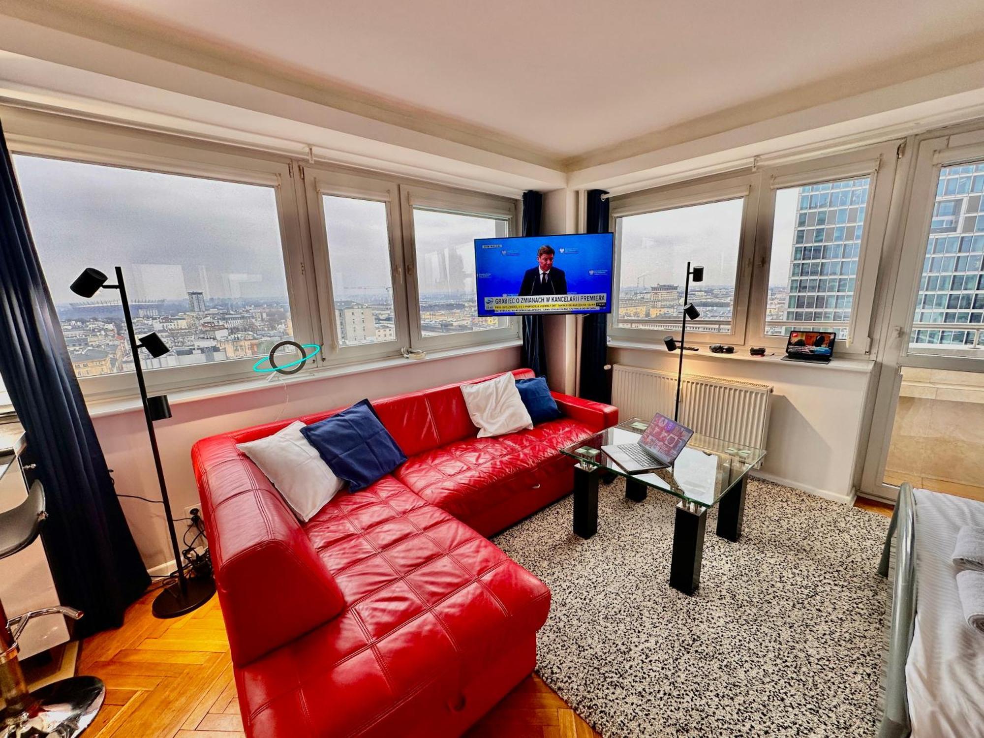 Sawa 6 Metro Fast Wifi 70'tv Panorama Hbo, Netflix, Dsiney+