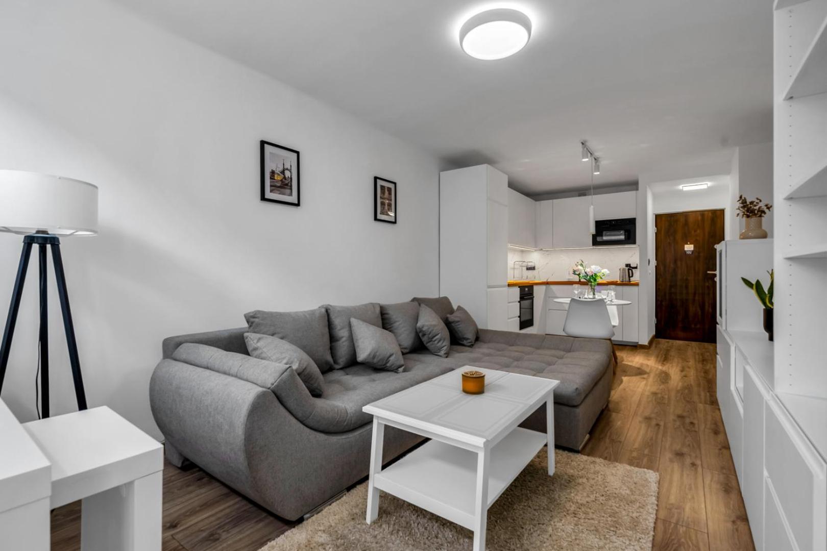 Downtown - Workspace, Park & Metro Nearby - Rentujemy * Varsóvia