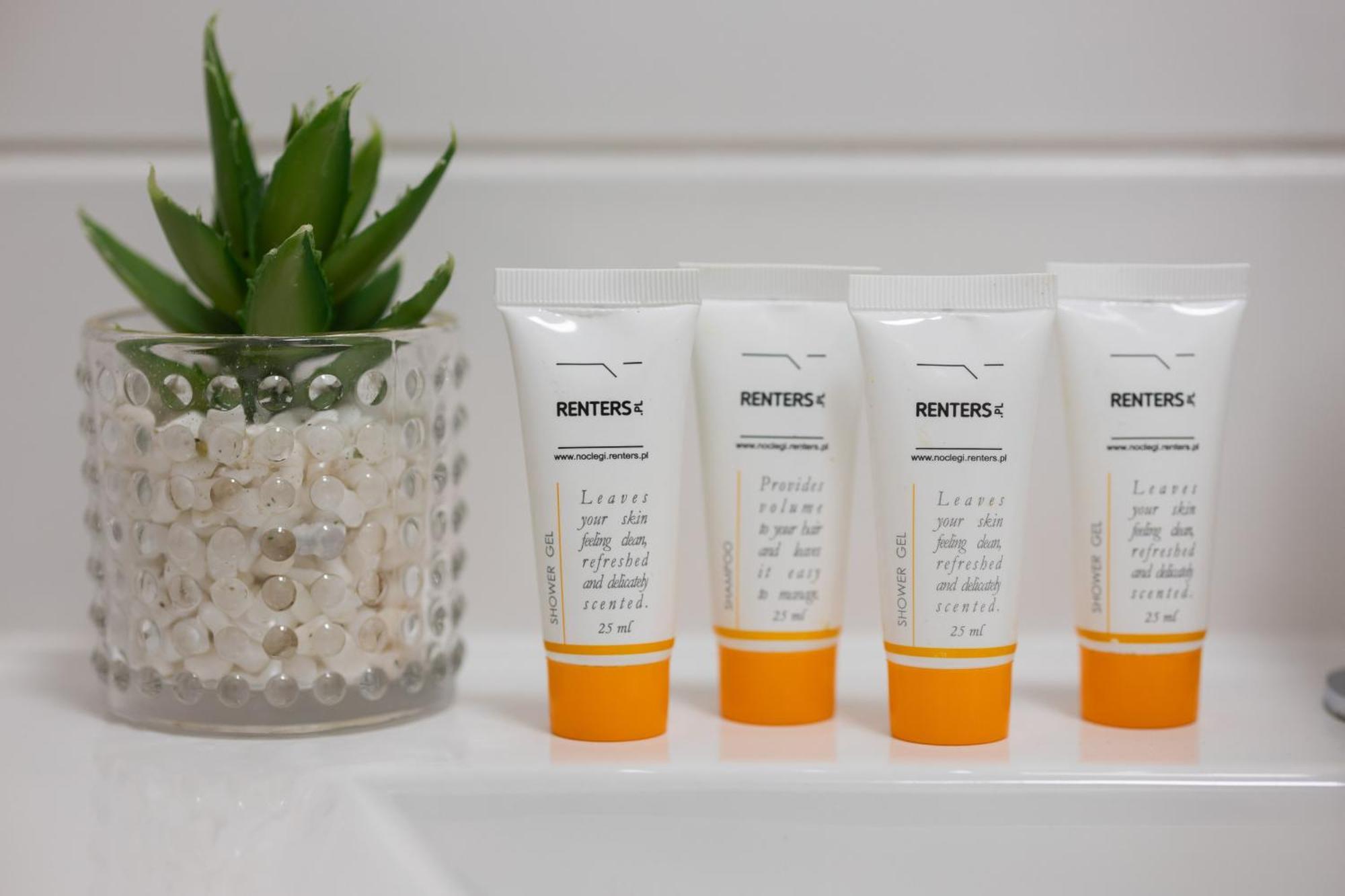 Bright For 4 People In By Renters