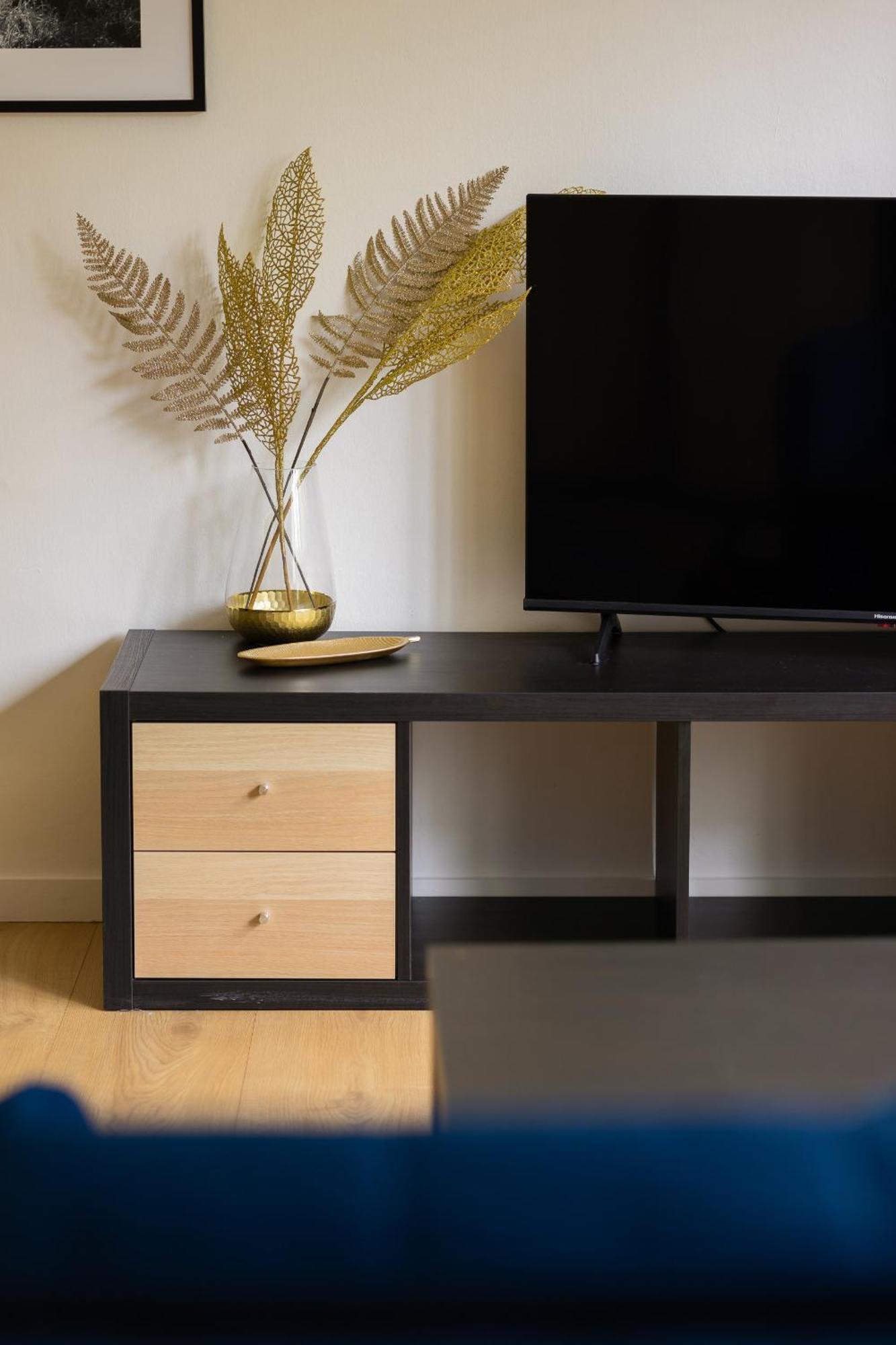 Apartament Bright For 4 People In By Renters *