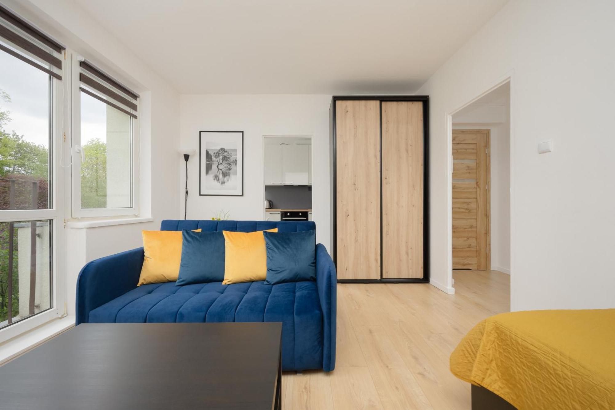 Apartament Bright For 4 People In By Renters *