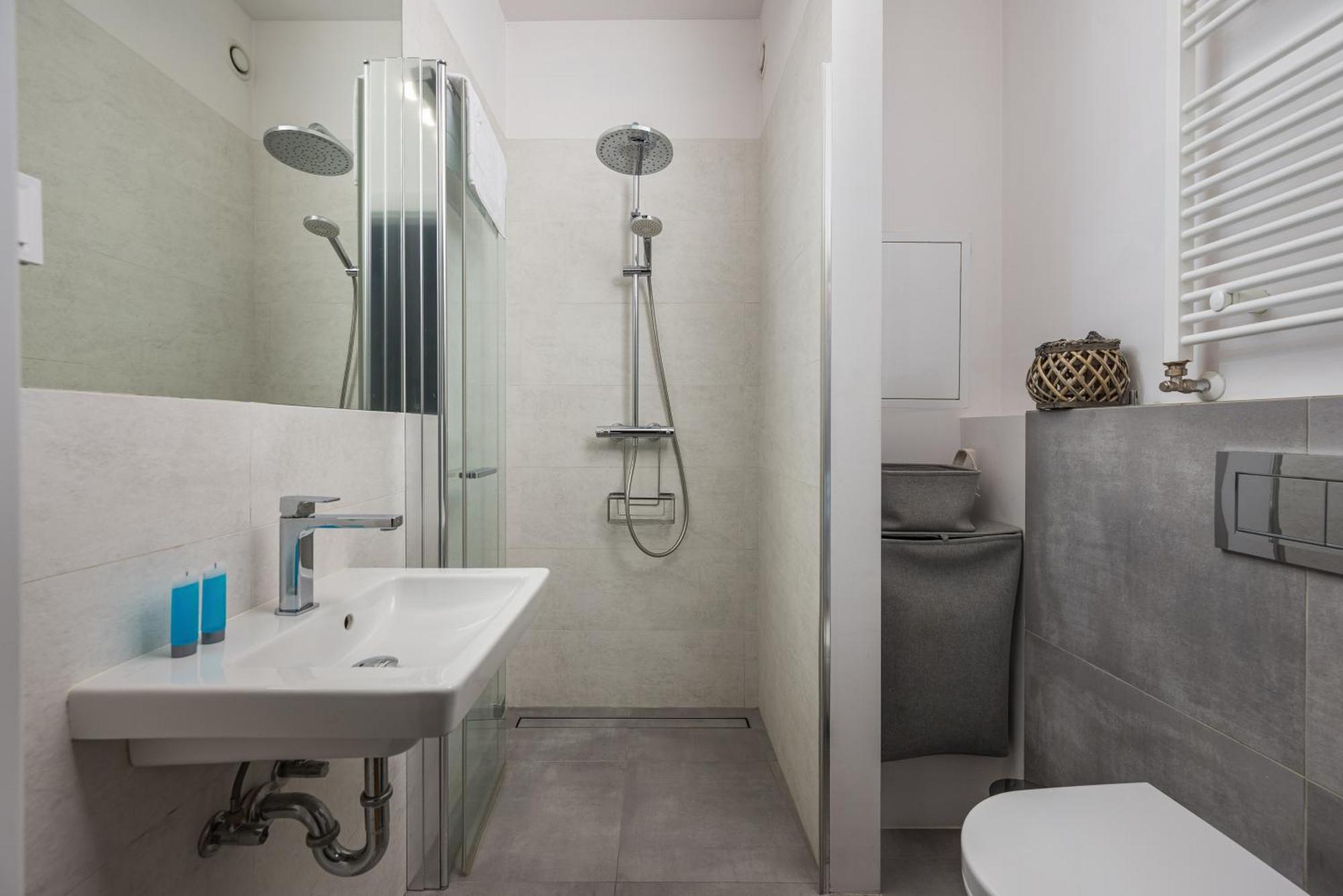 Wola Pawia Comfort * Warsaw