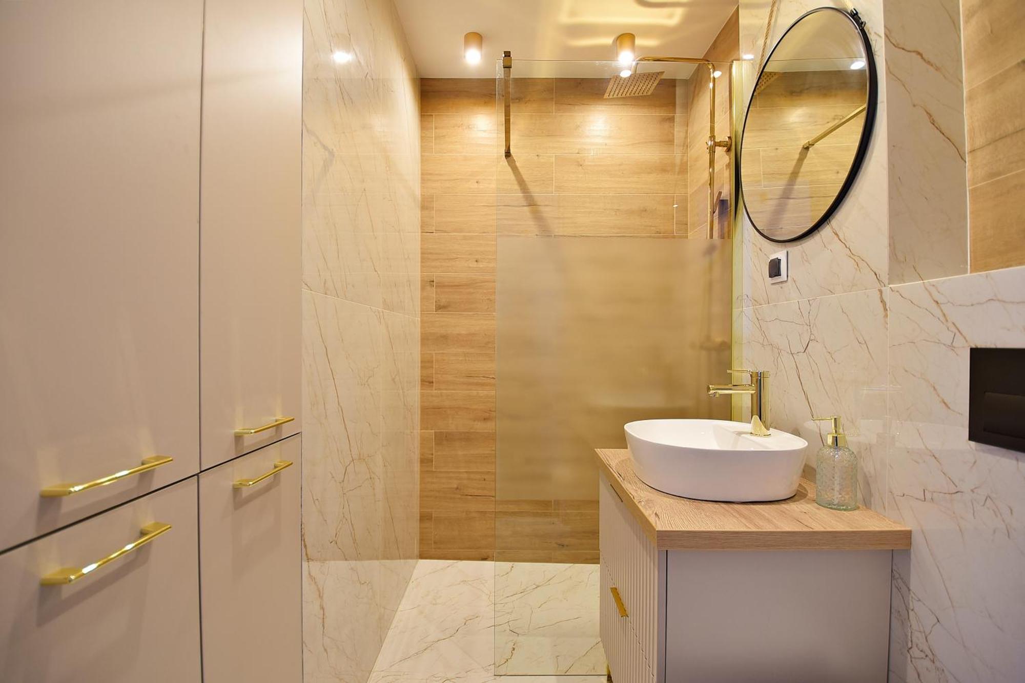 B&p Bank Square Apartment Warsaw