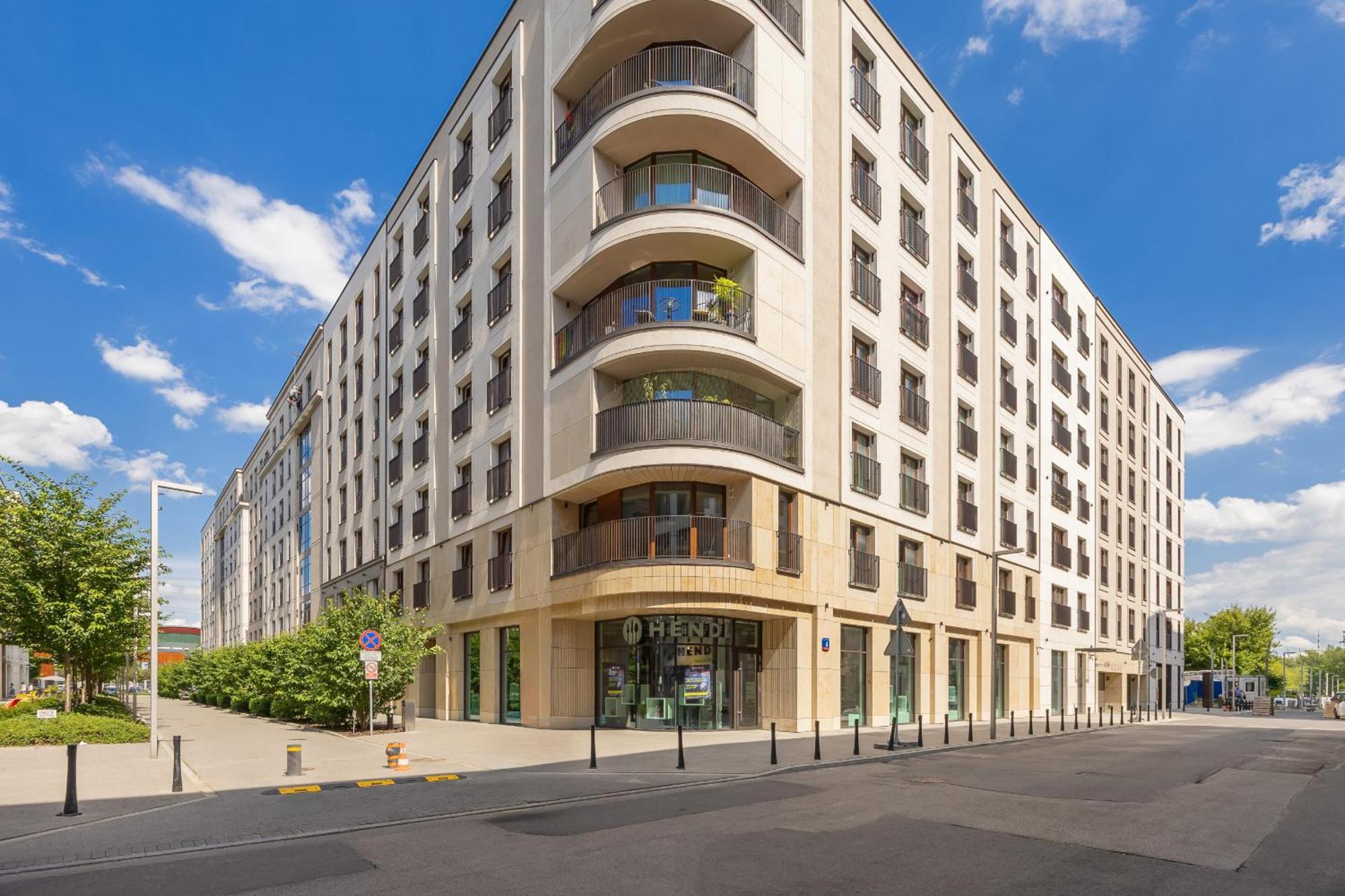 Wyjatkowy Z 1 Sypialnia Sierakowskiego By Renters * Warschau
