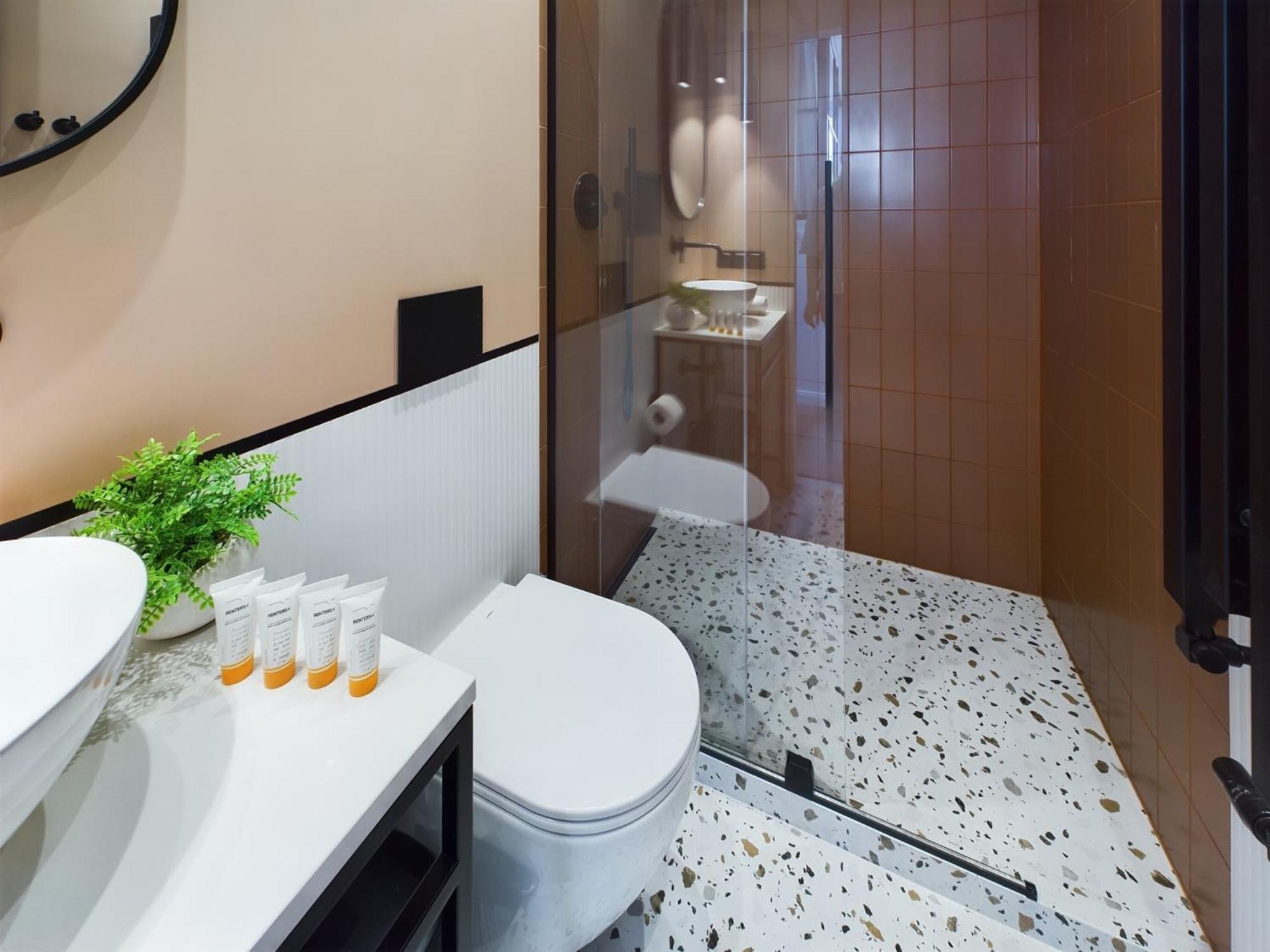 Center Hoża By Renters Apartament *
