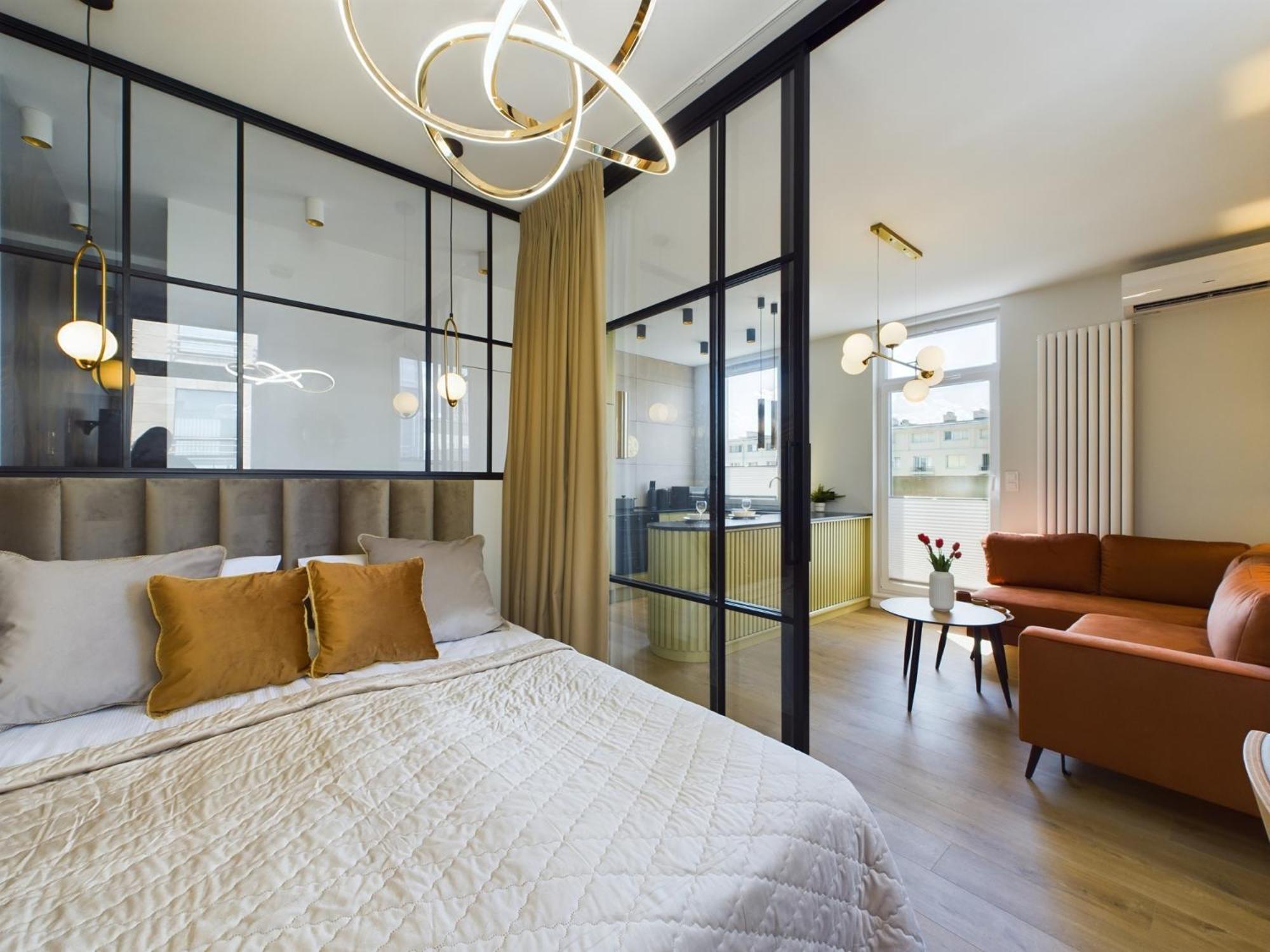 Apartament Center Hoża By Renters *