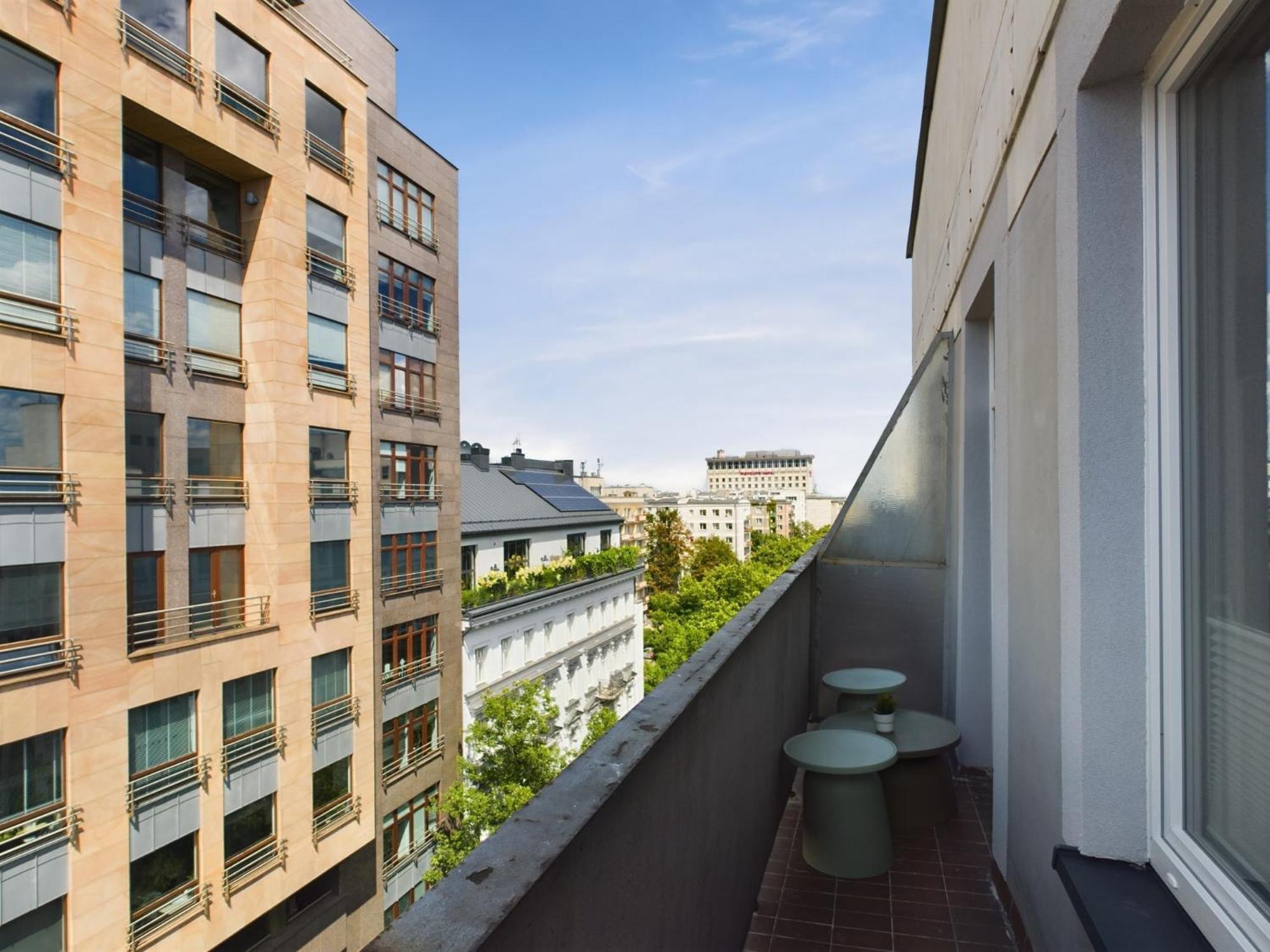 Center Hoża By Renters Apartament