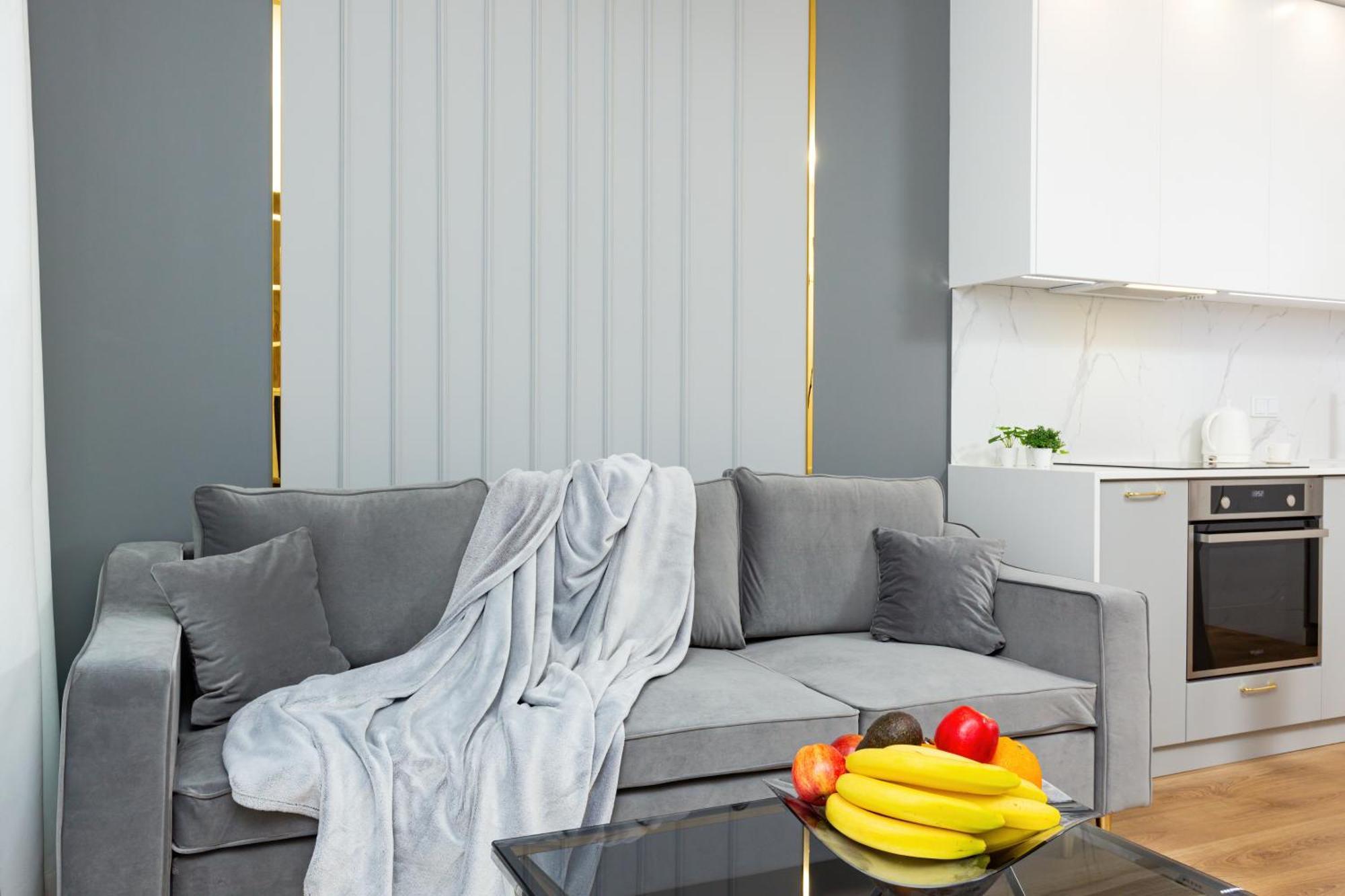 One Bedroom In Center By Renters Prestige *
