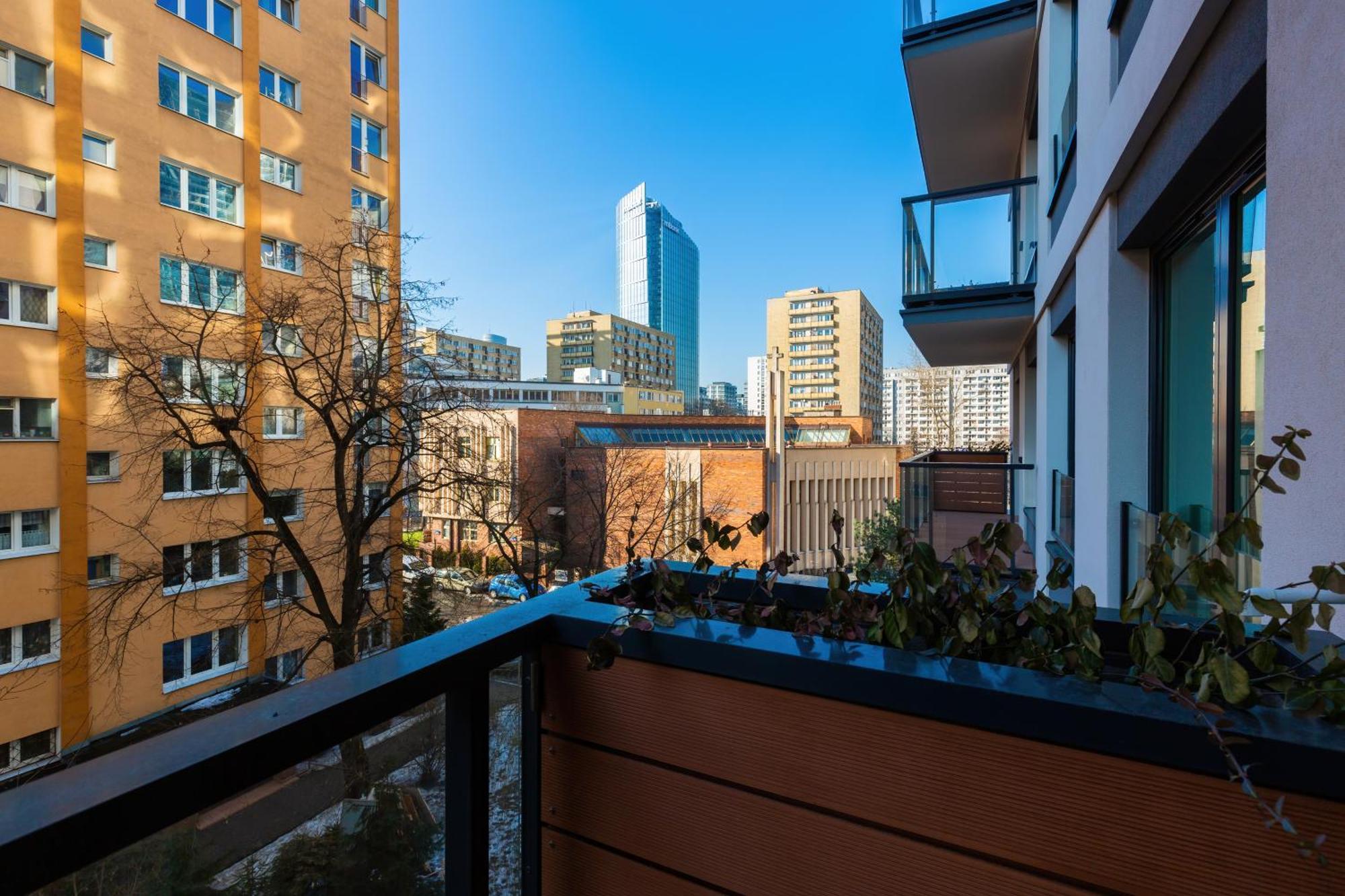 One Bedroom In Center By Renters Prestige Apartment *