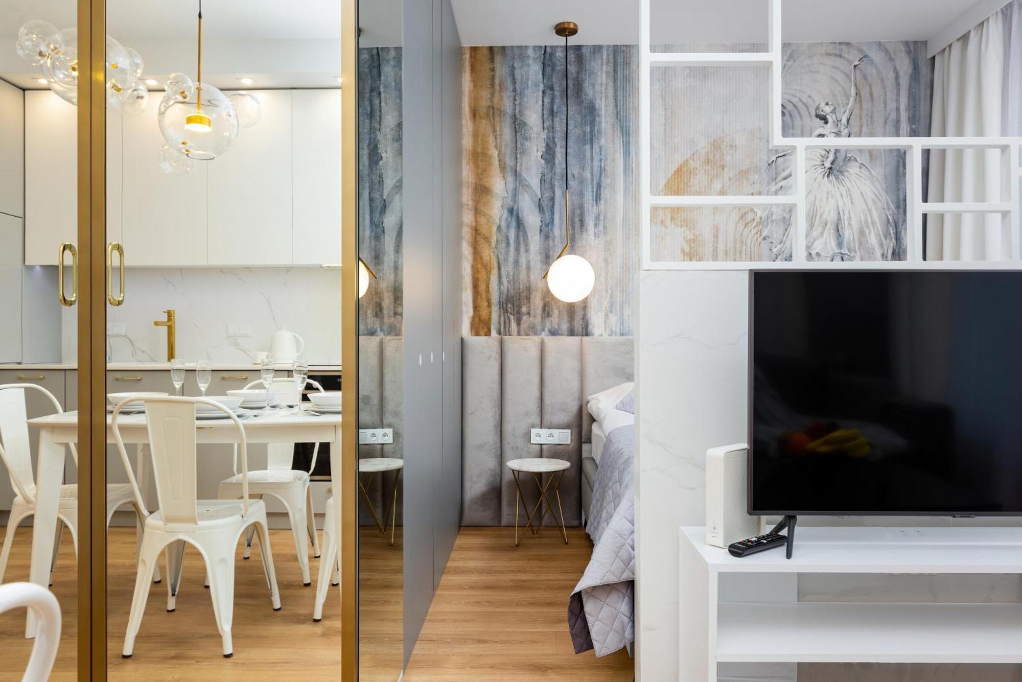 Apartment One Bedroom In Center By Renters Prestige *