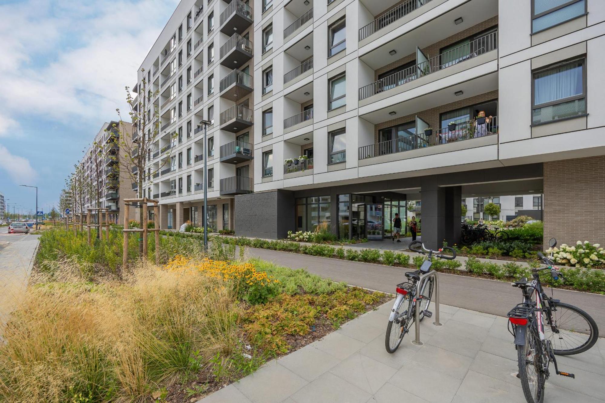 Apartamento Nowoczesny Z Balkonem I Miejscem Parkingowym Ursus By Rent Like