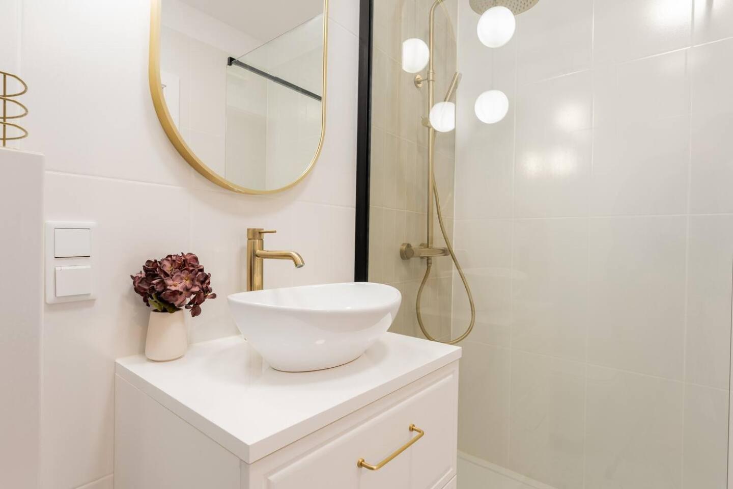 Rosette Wiktoryn Apartment Warsaw