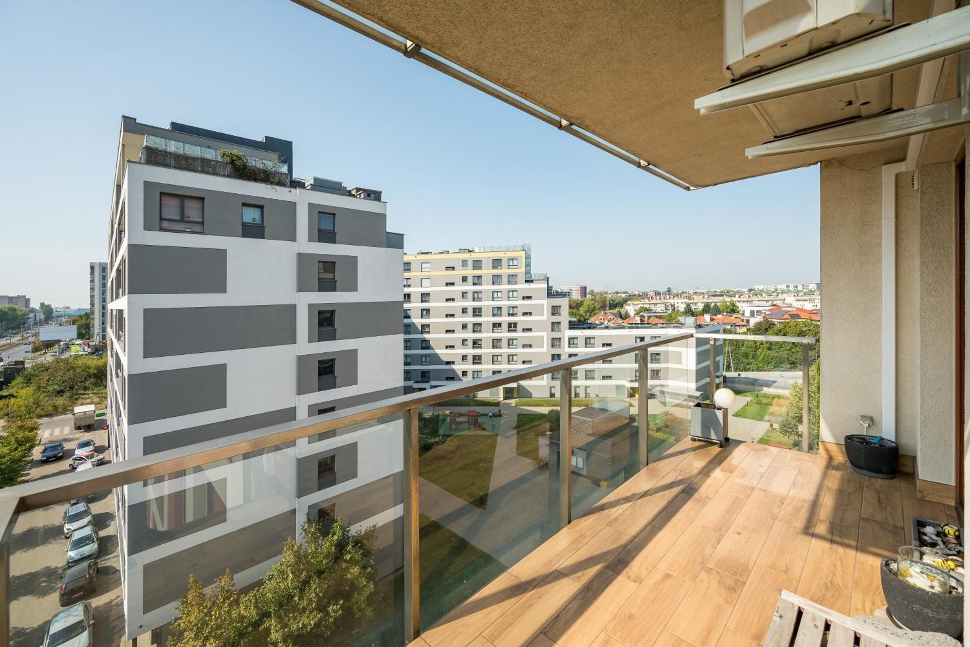 Ochota Spacious Apartment *