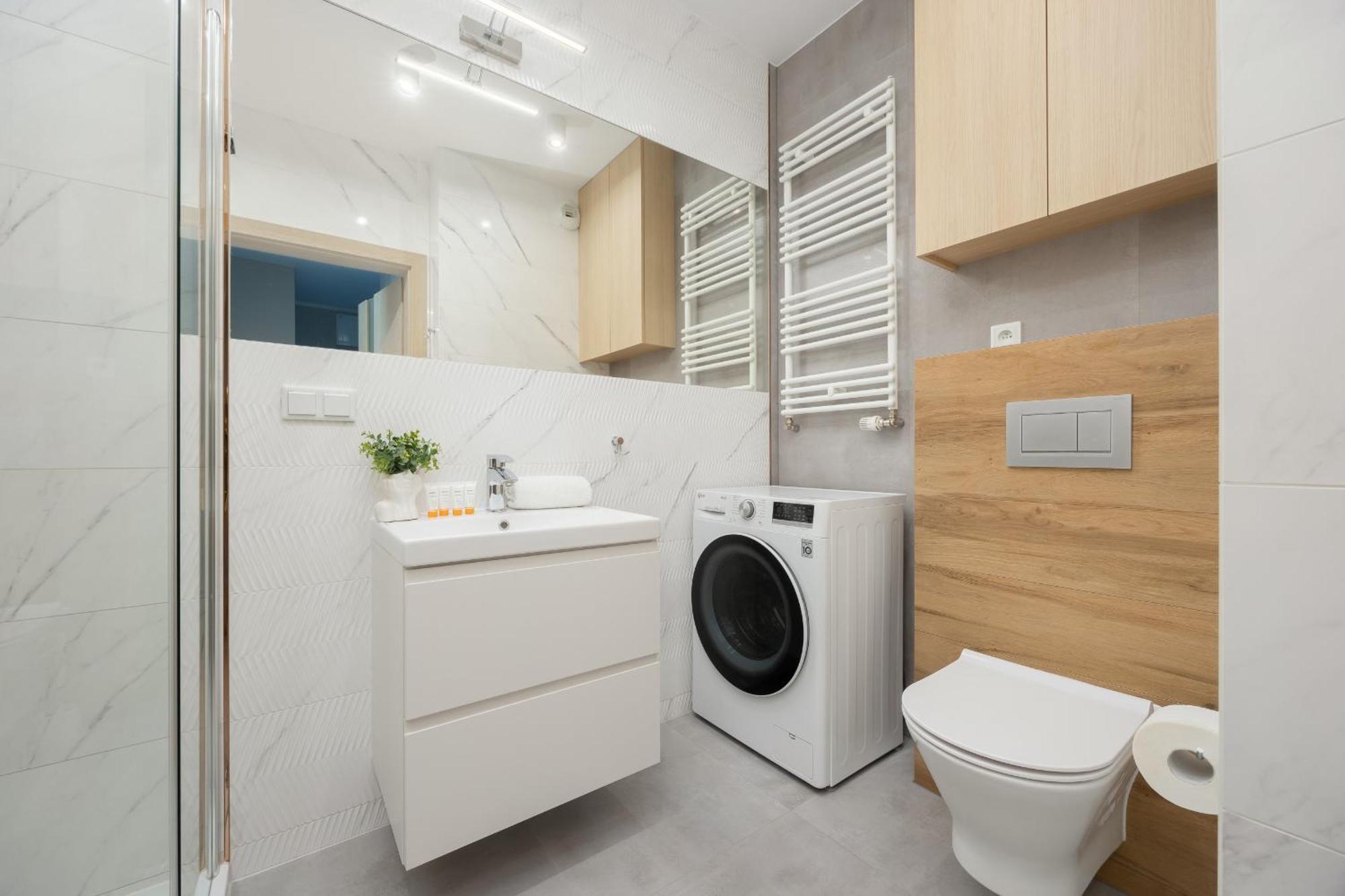 Parking & Biurko 2 Sypialnie By Renters Apartament