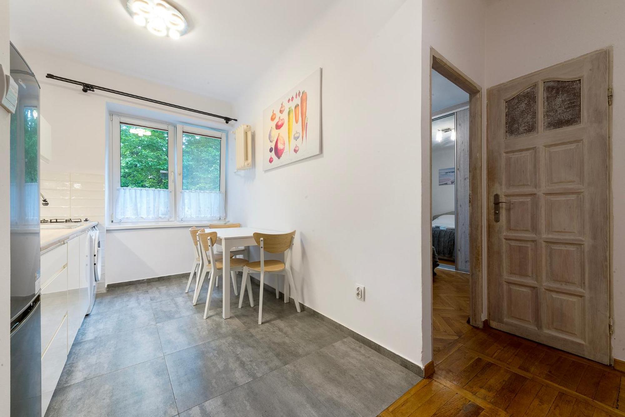 Very Quiet Flat In The Old Town Apartment *