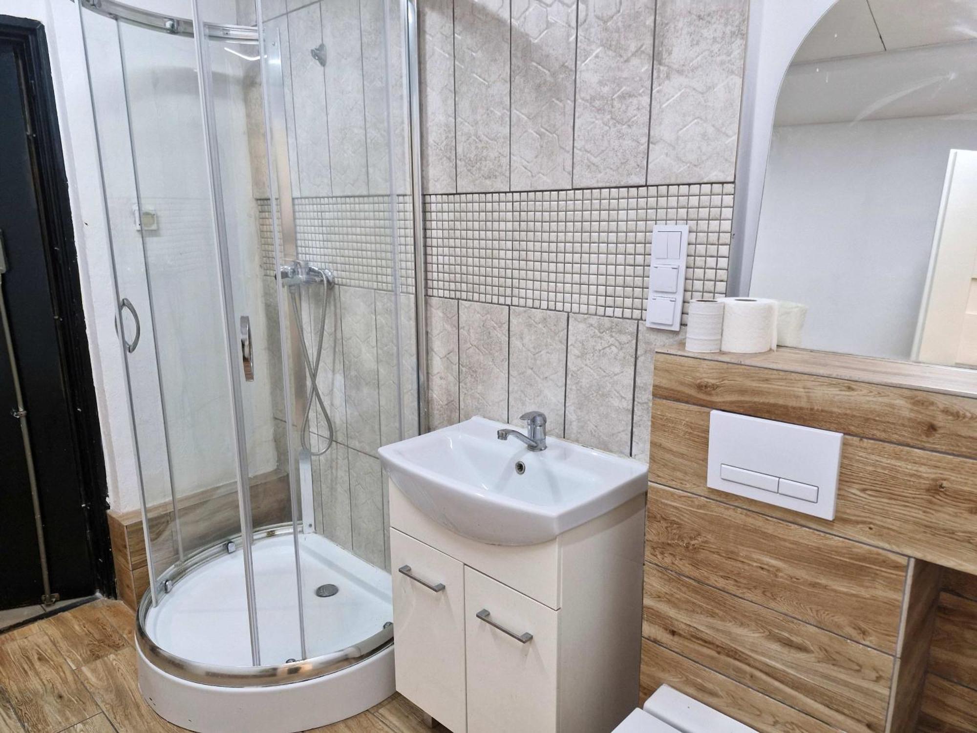 Przy Metro Wierzbno Hostel Warsaw