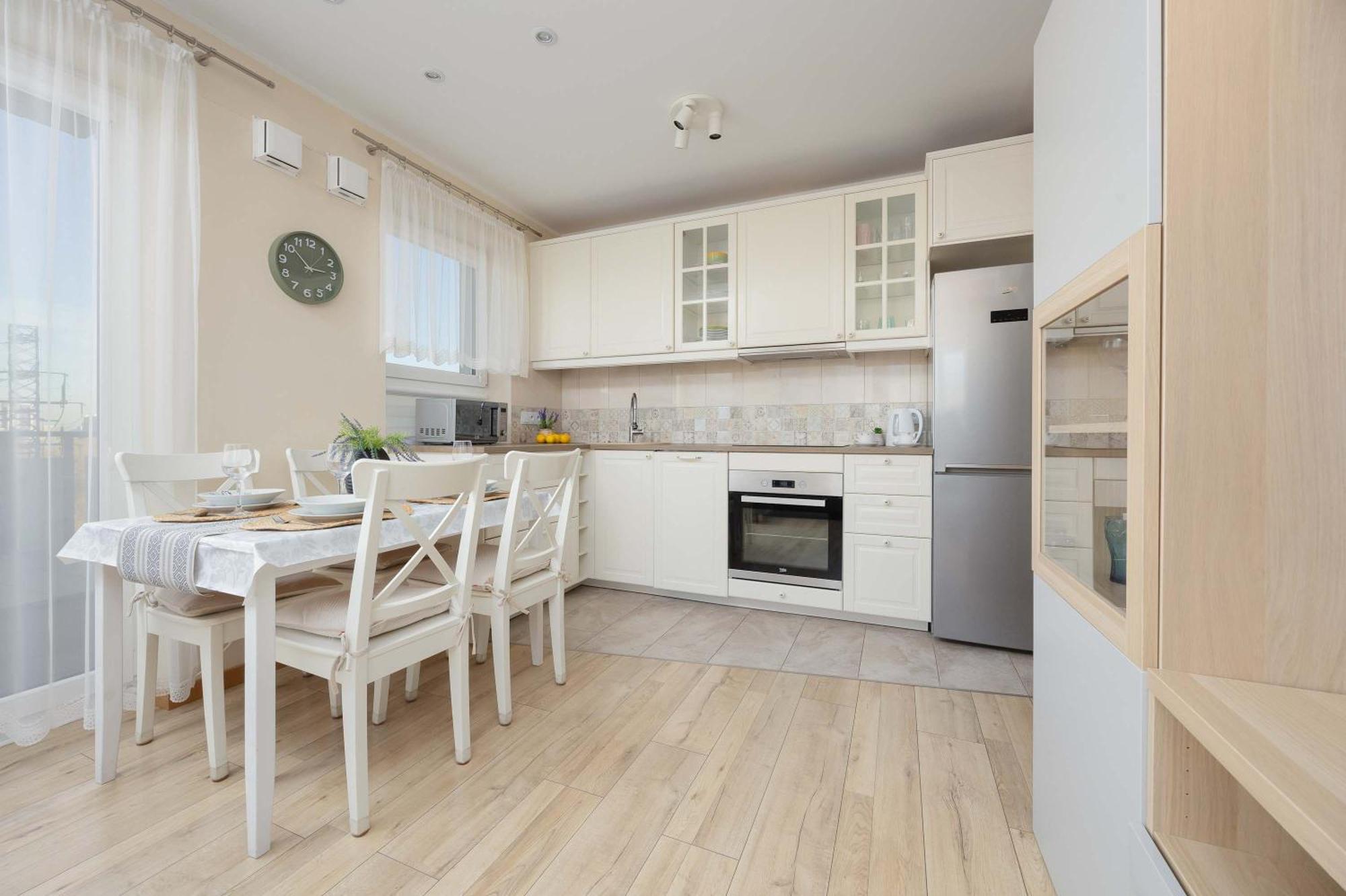 Apartment Sloneczny Z Pieknym Widokiem Klimatyzacja Renters Warsaw