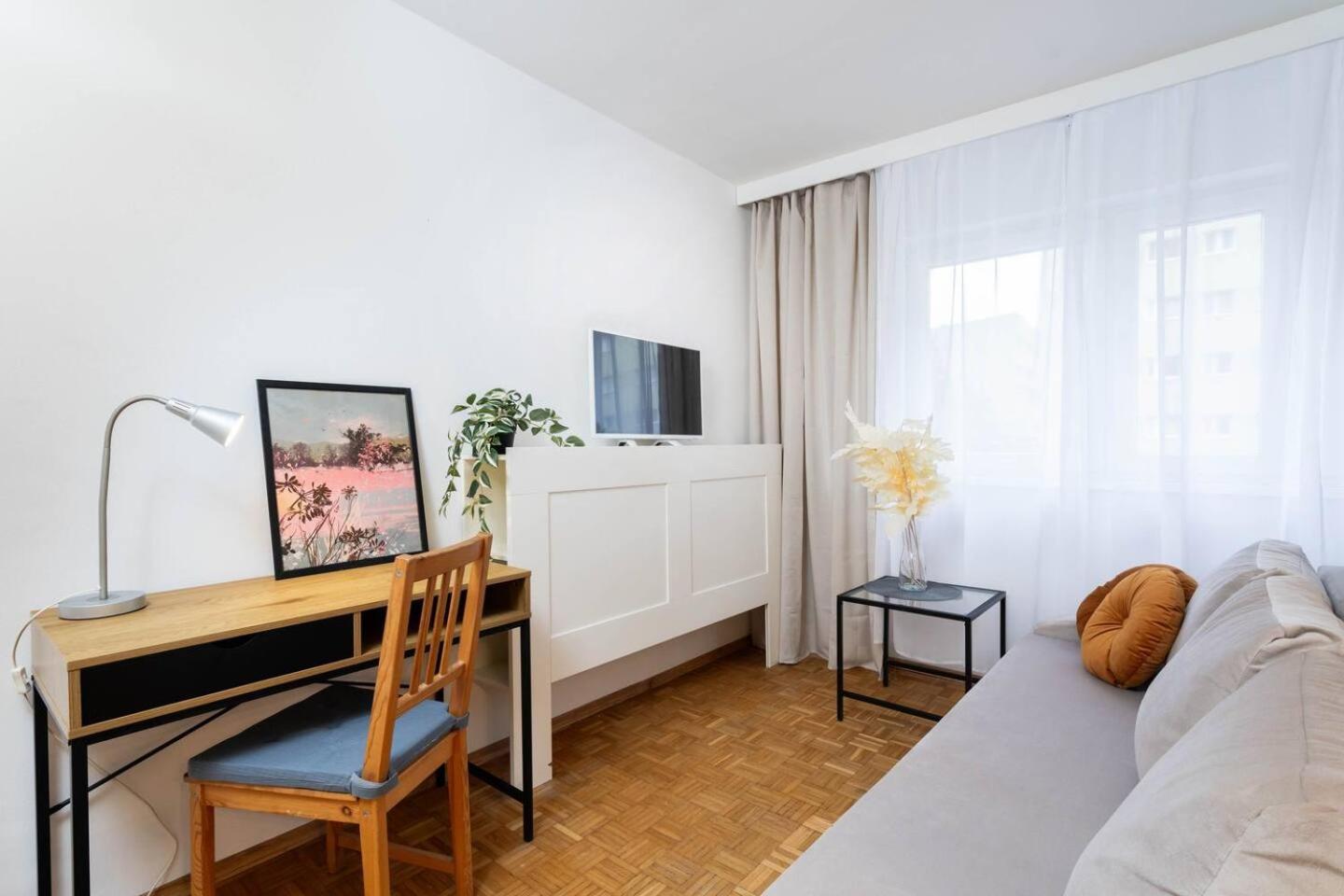 Apartment Lily Wola Ratusz *