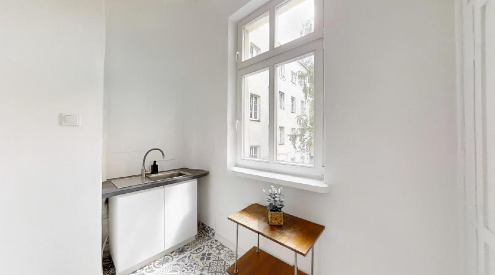 Apartment Vintage Tenement House *