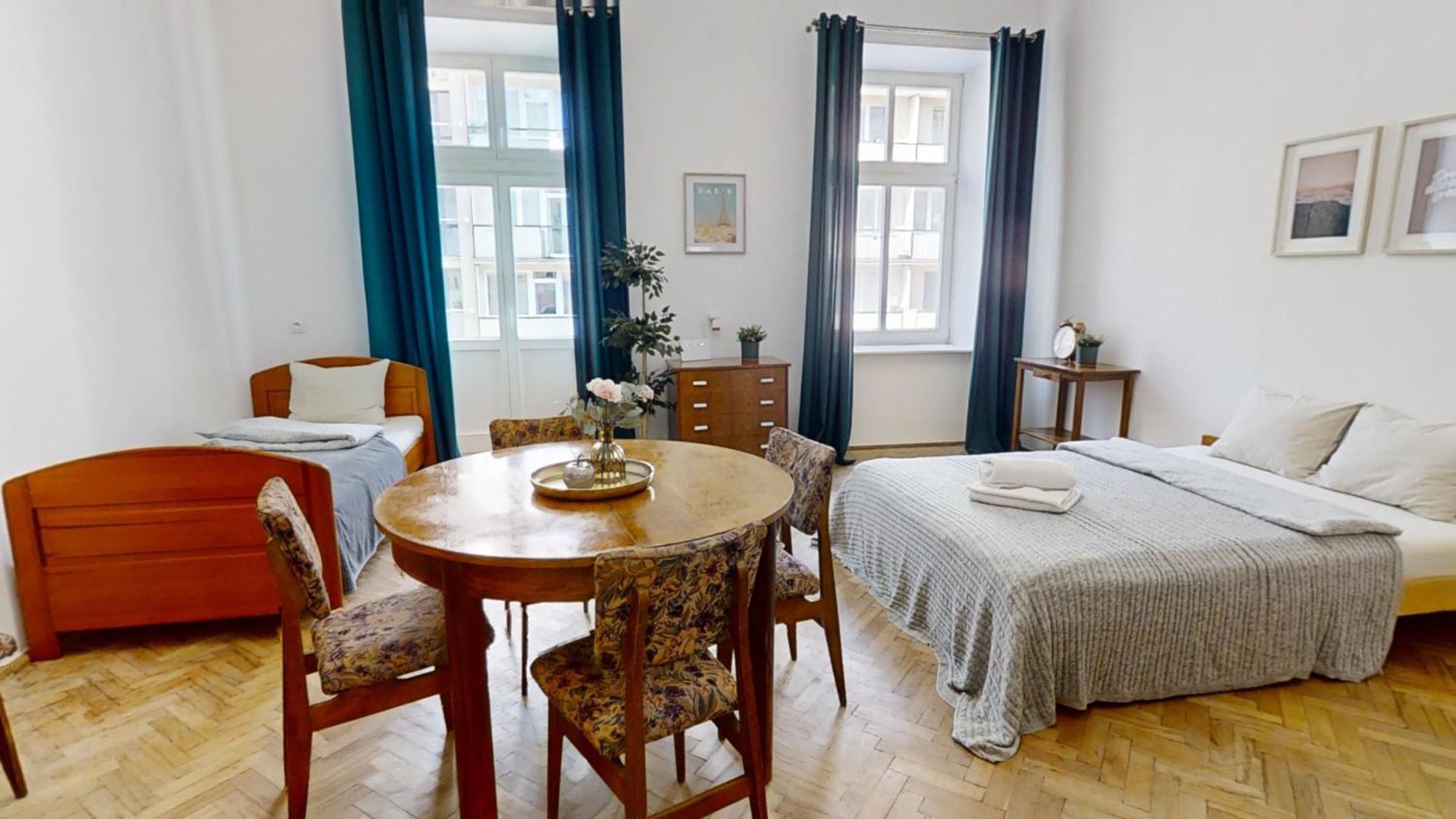 Vintage Tenement House * Warsaw