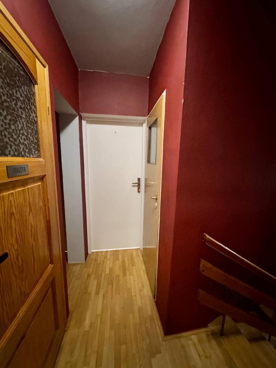 Vector Hostel