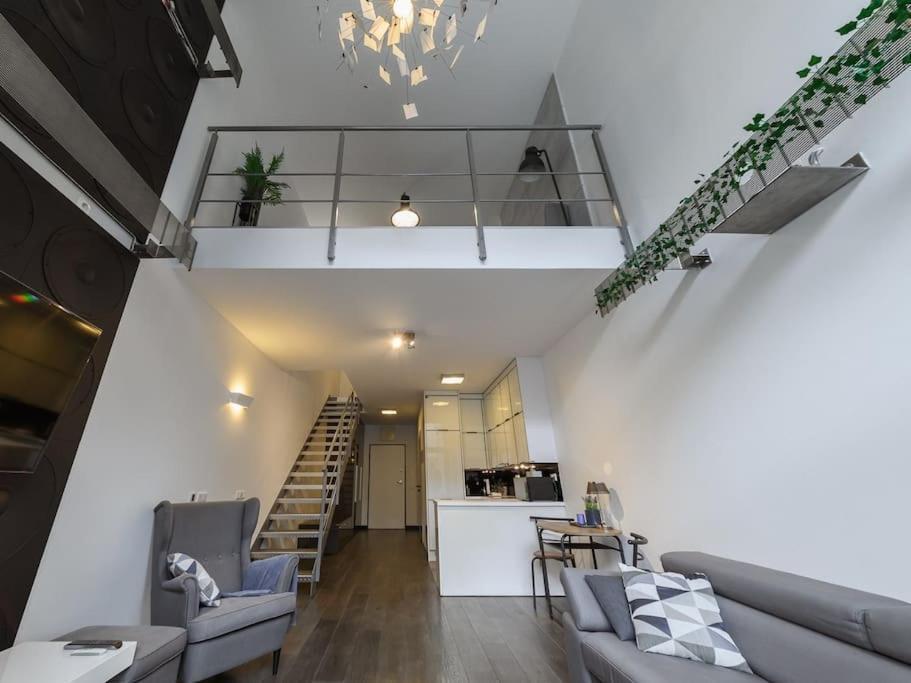Apartment Kameralny Loft Na Mokotowie Warsaw