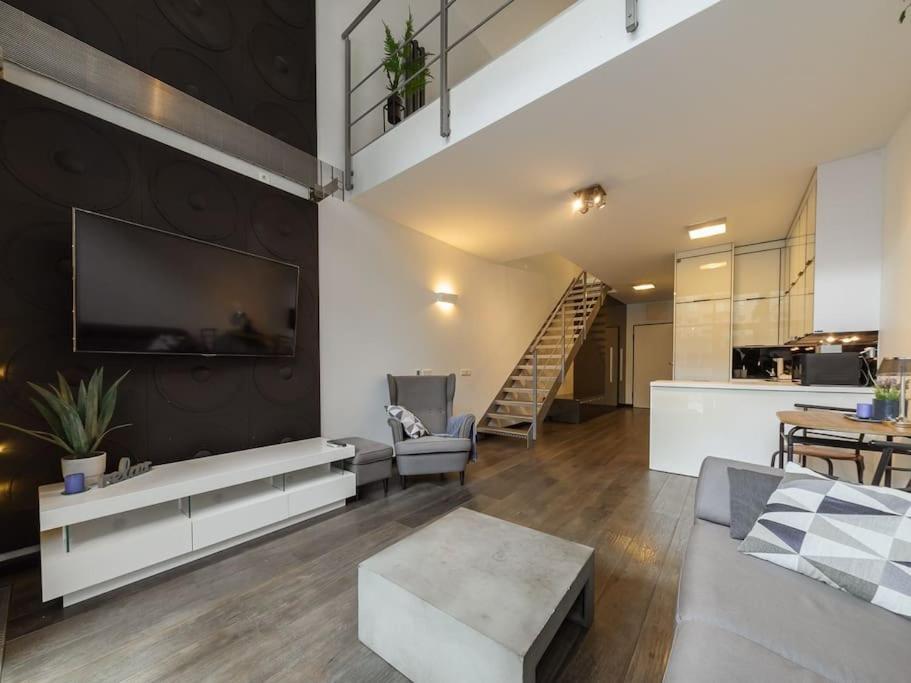 Kameralny Loft Na Mokotowie *