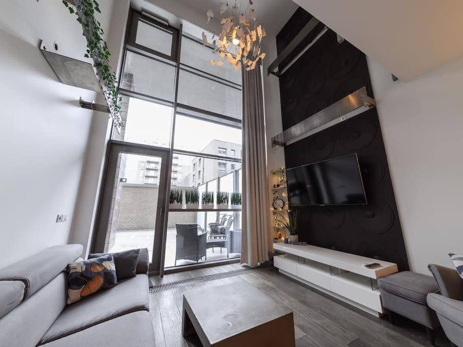 Kameralny Loft Na Mokotowie Apartment