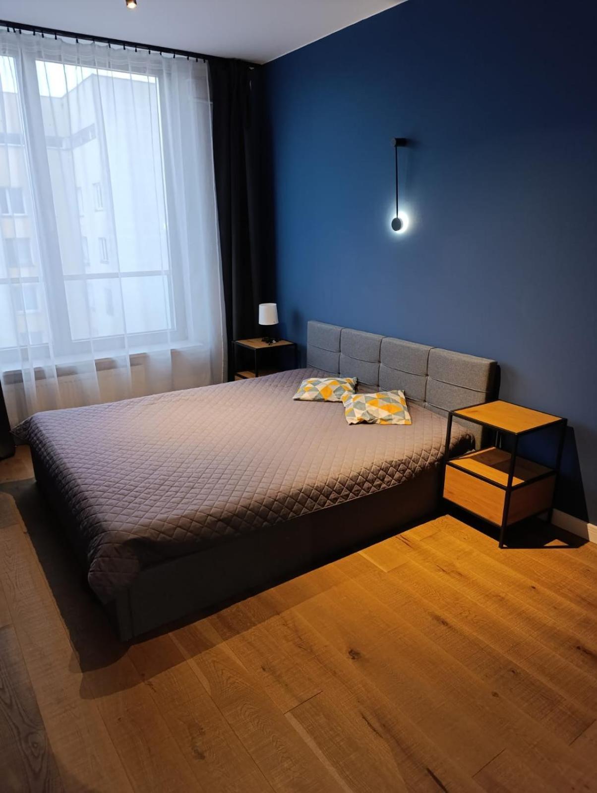 Spacious & Modern 3br-2ba Apartment Warsaw