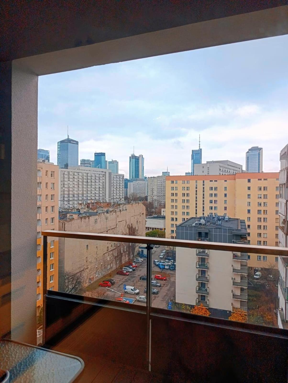 Apartment Spacious & Modern 3br-2ba