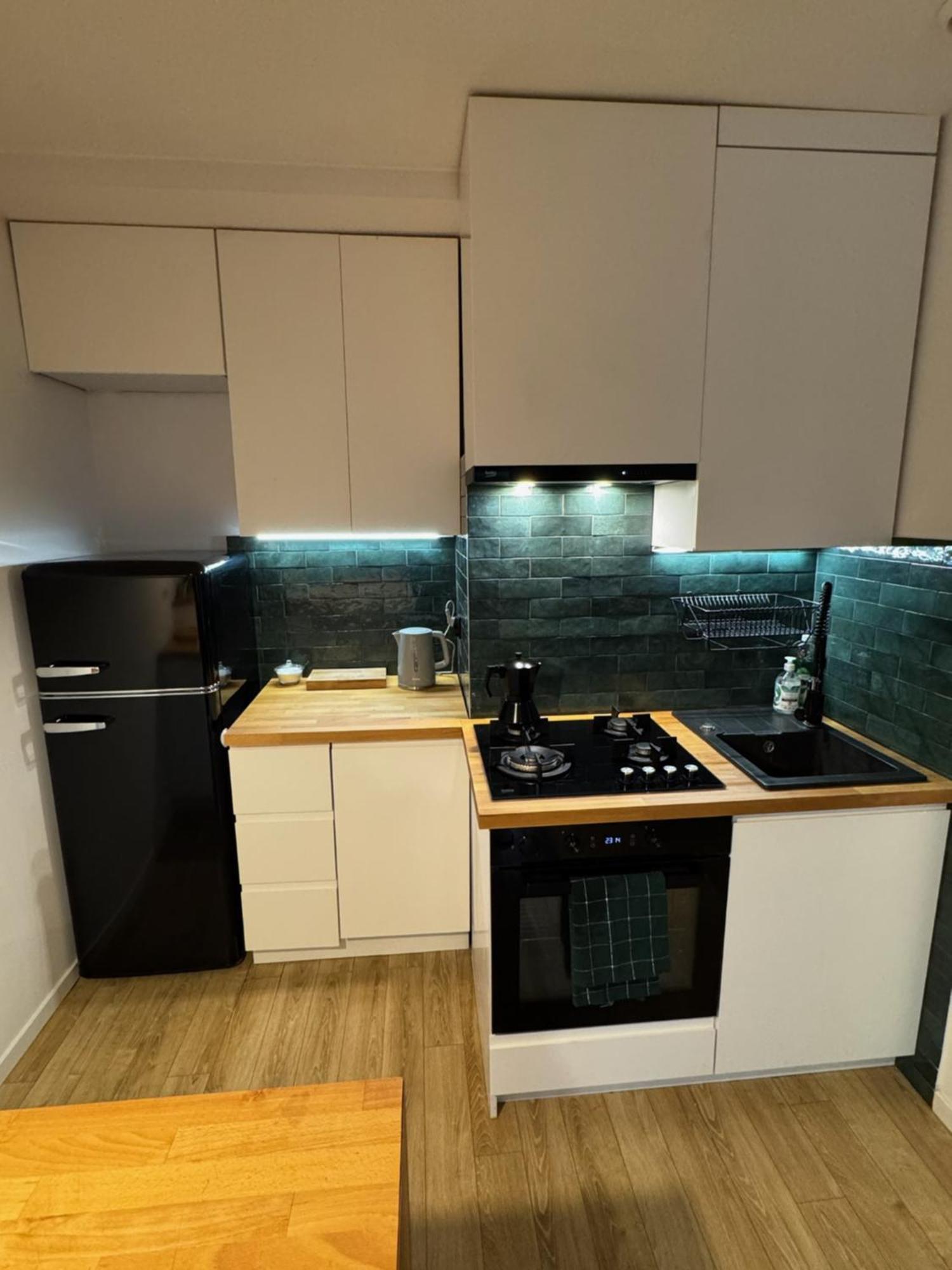 Apartment Nowolipie 16, Center Warsaw