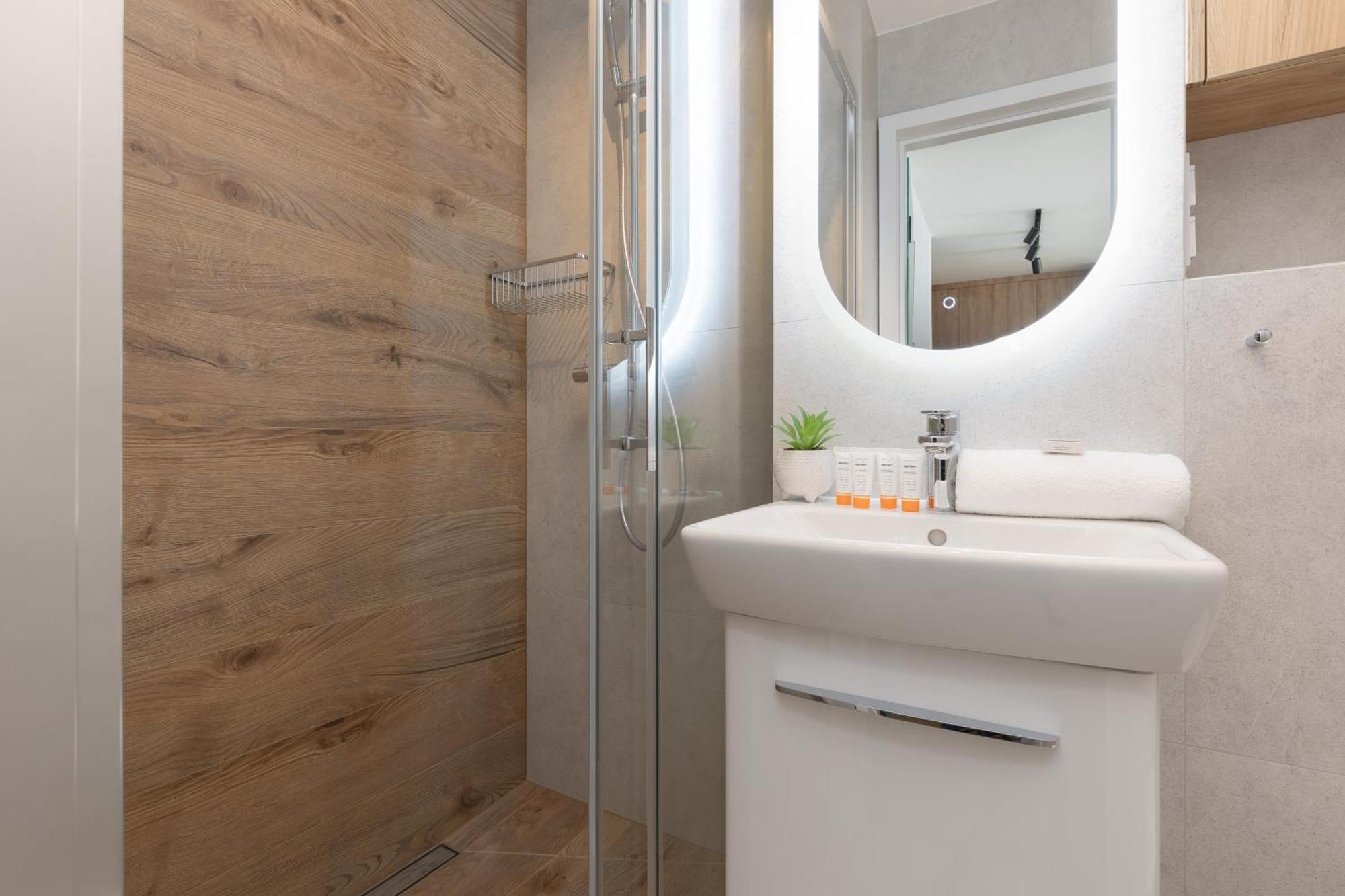 Apartment Life Bagno By Renters