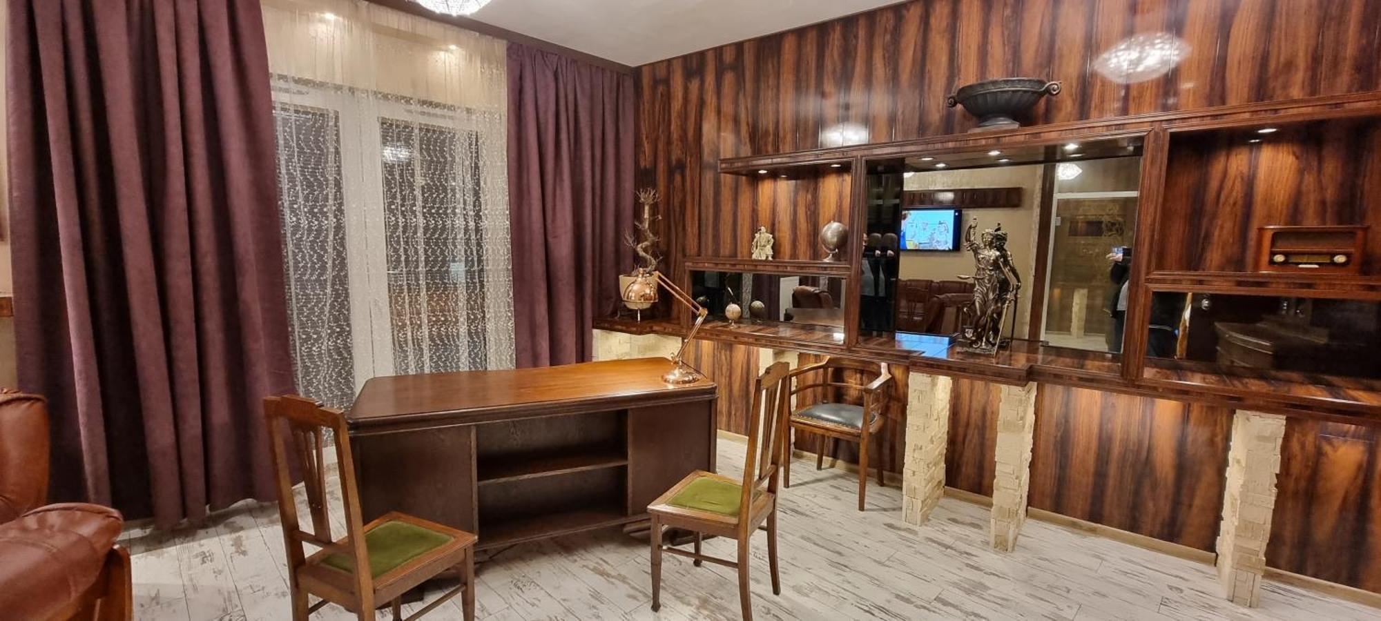 Luxury Seveeu Warszawa
