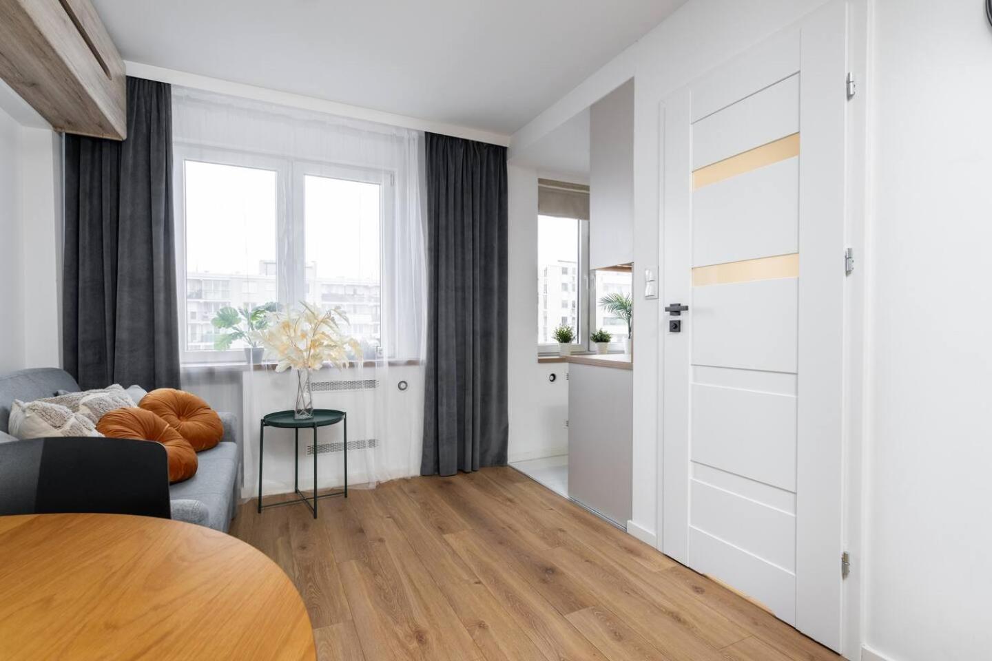 Flora Deluxe Center Apartment Warsaw