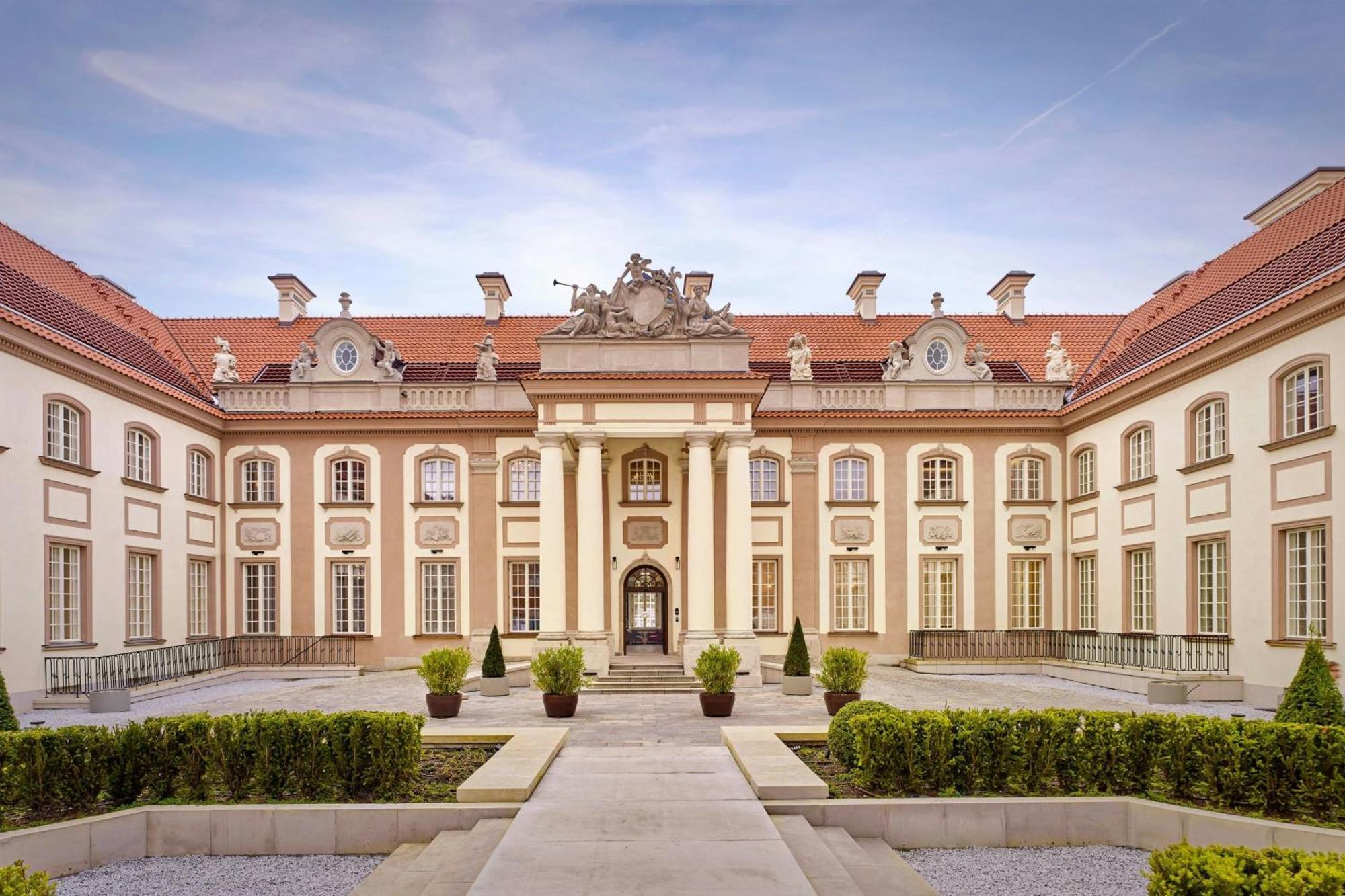 Hotel Verte, Warsaw, Autograph Collection