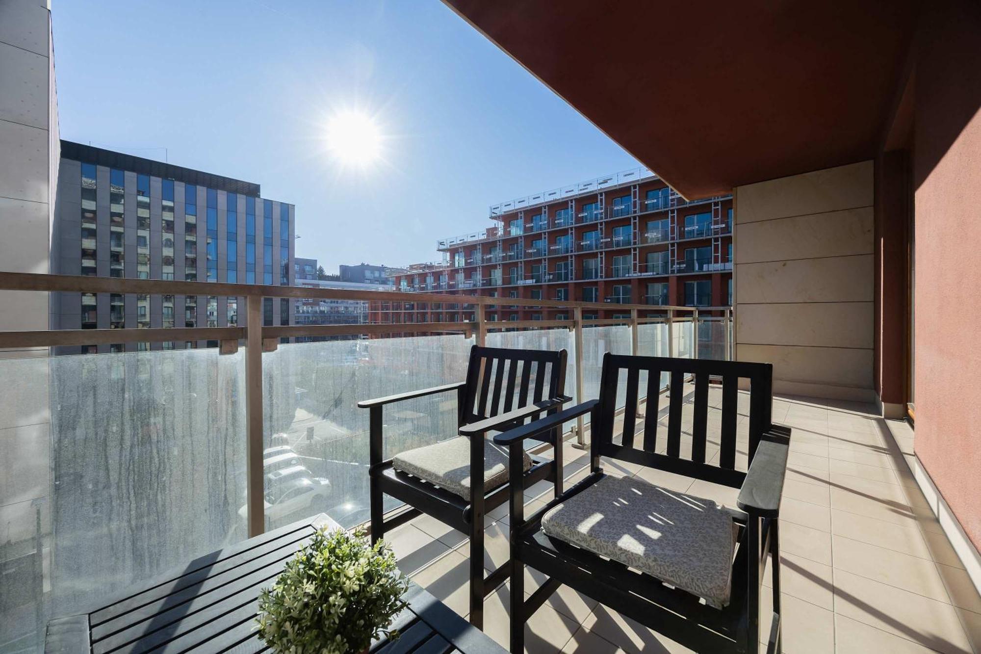 Rodzinny Dla 6 Osob Z Parkingiem Mokotow By Renters Apartment