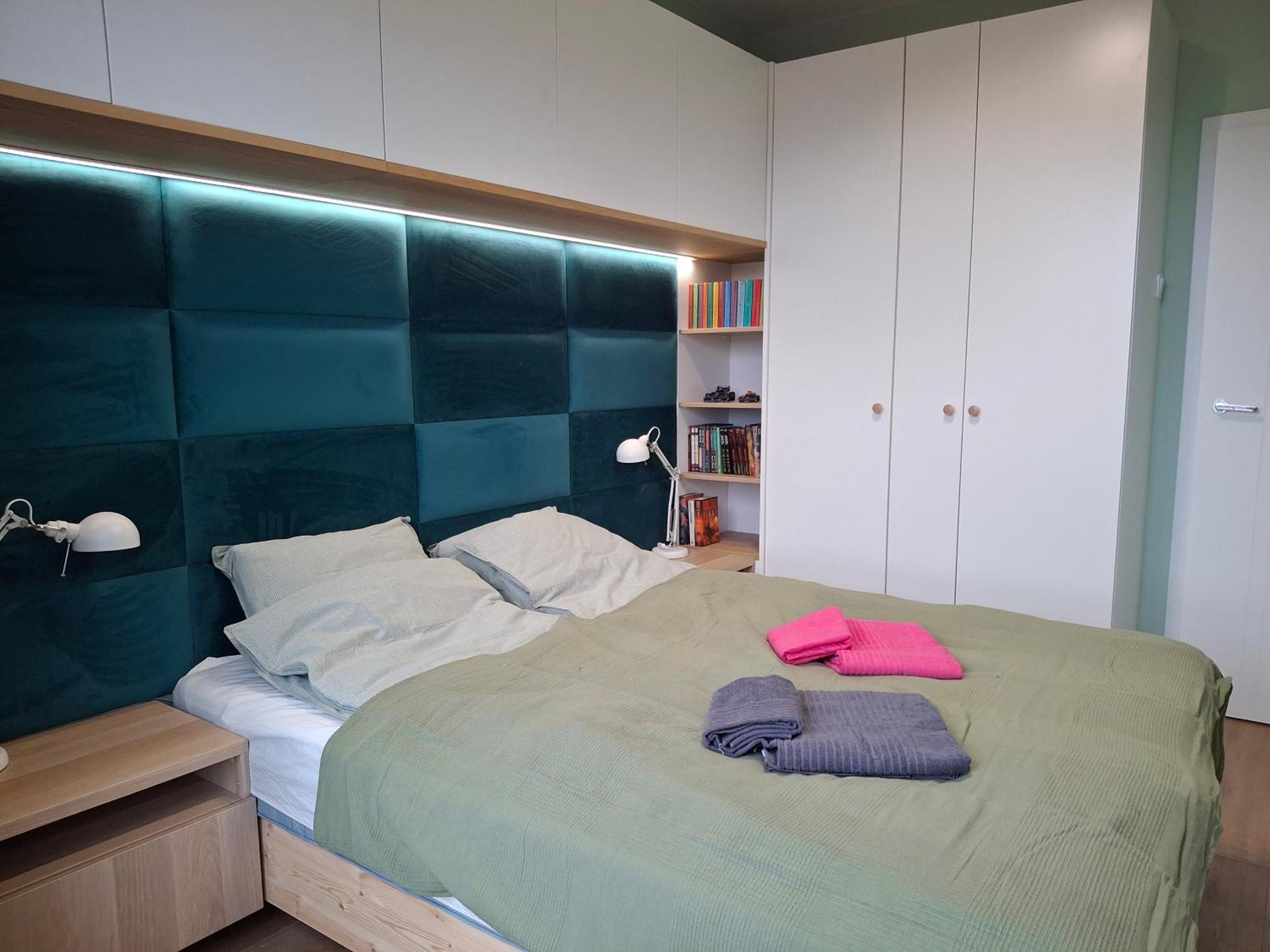 Heron Apartment *