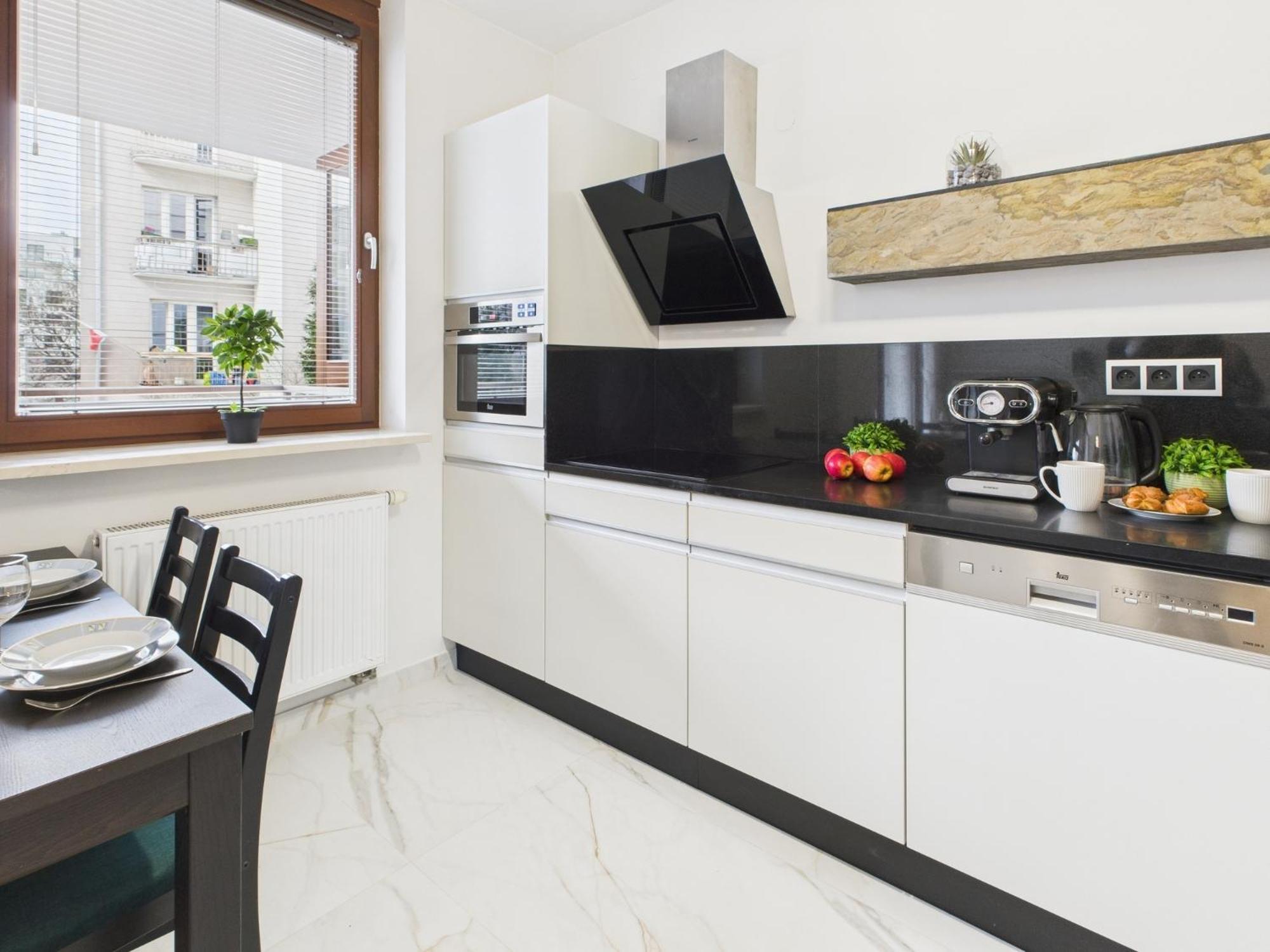 Apartment Chlodna European Square By Renters