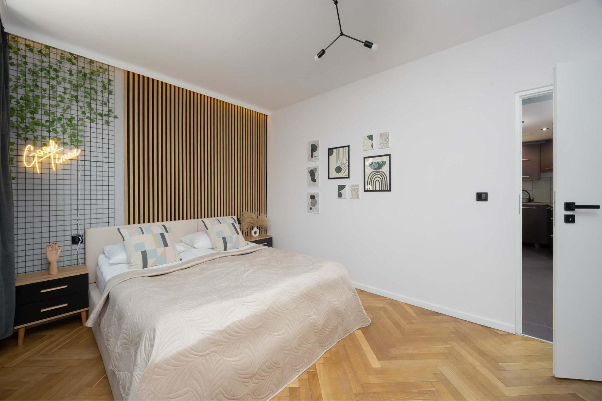 Apartment Tasteful In By Renters *
