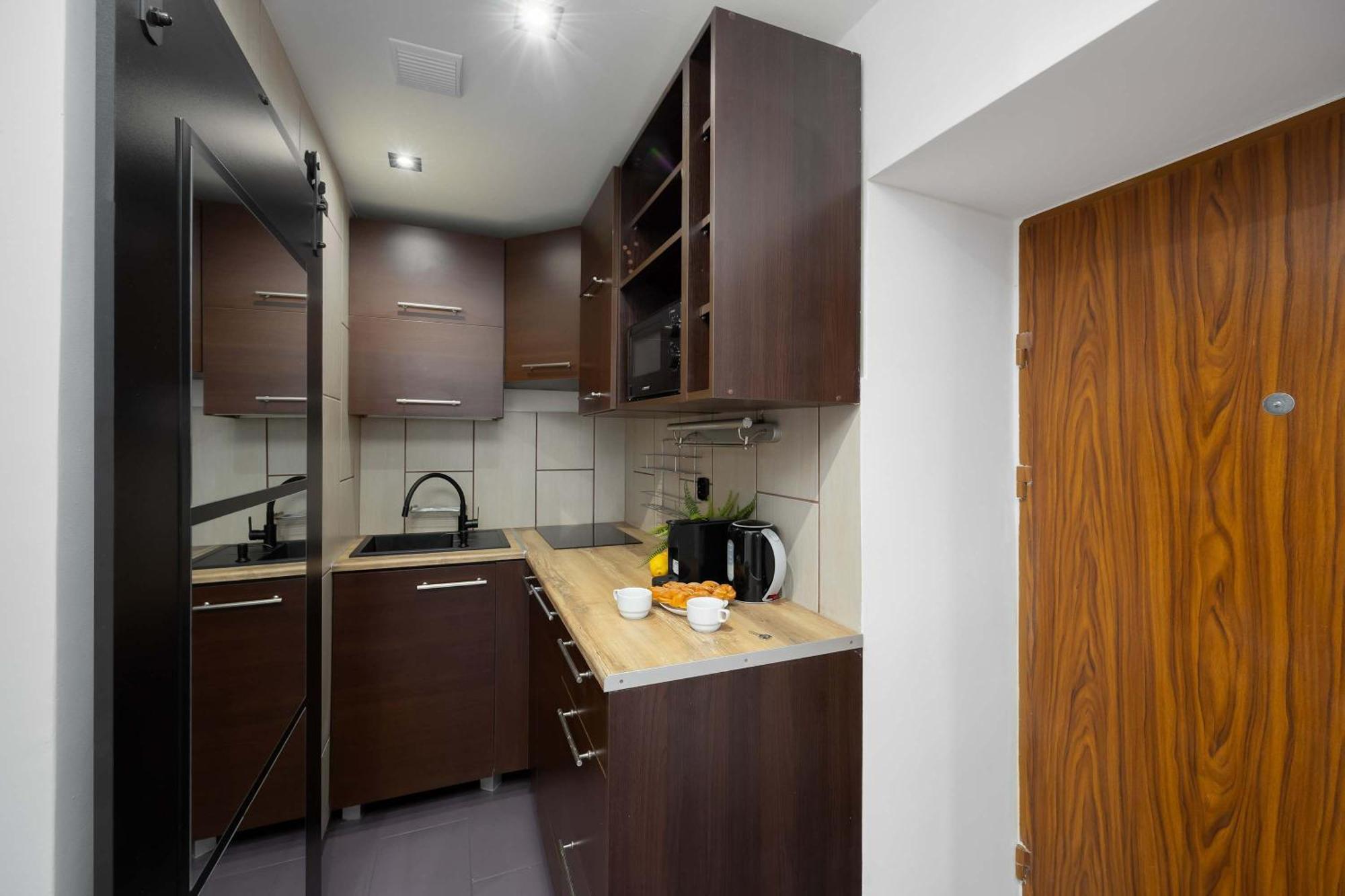Tasteful In By Renters Apartment Warsaw