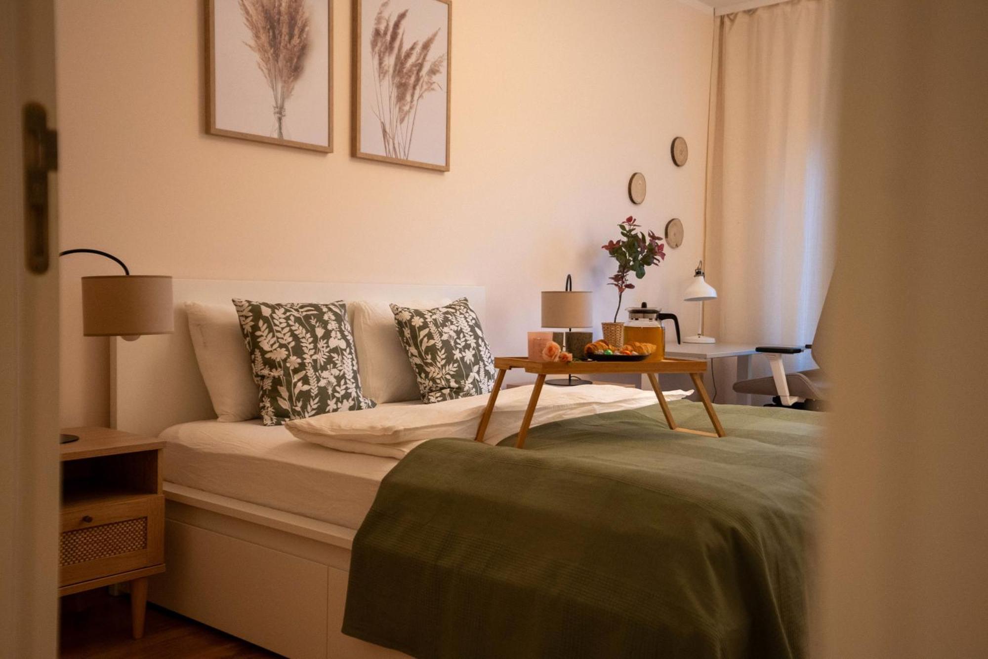 Apartment Zoliborz - Gym, Workspace, Bus Nearby - By Rentujemy