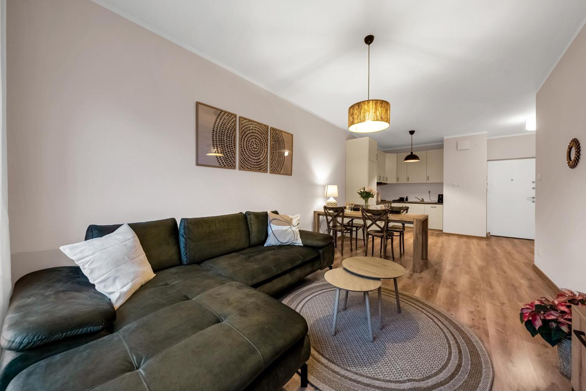 Apartment Zoliborz - Gym, Workspace, Bus Nearby - By Rentujemy Warsaw