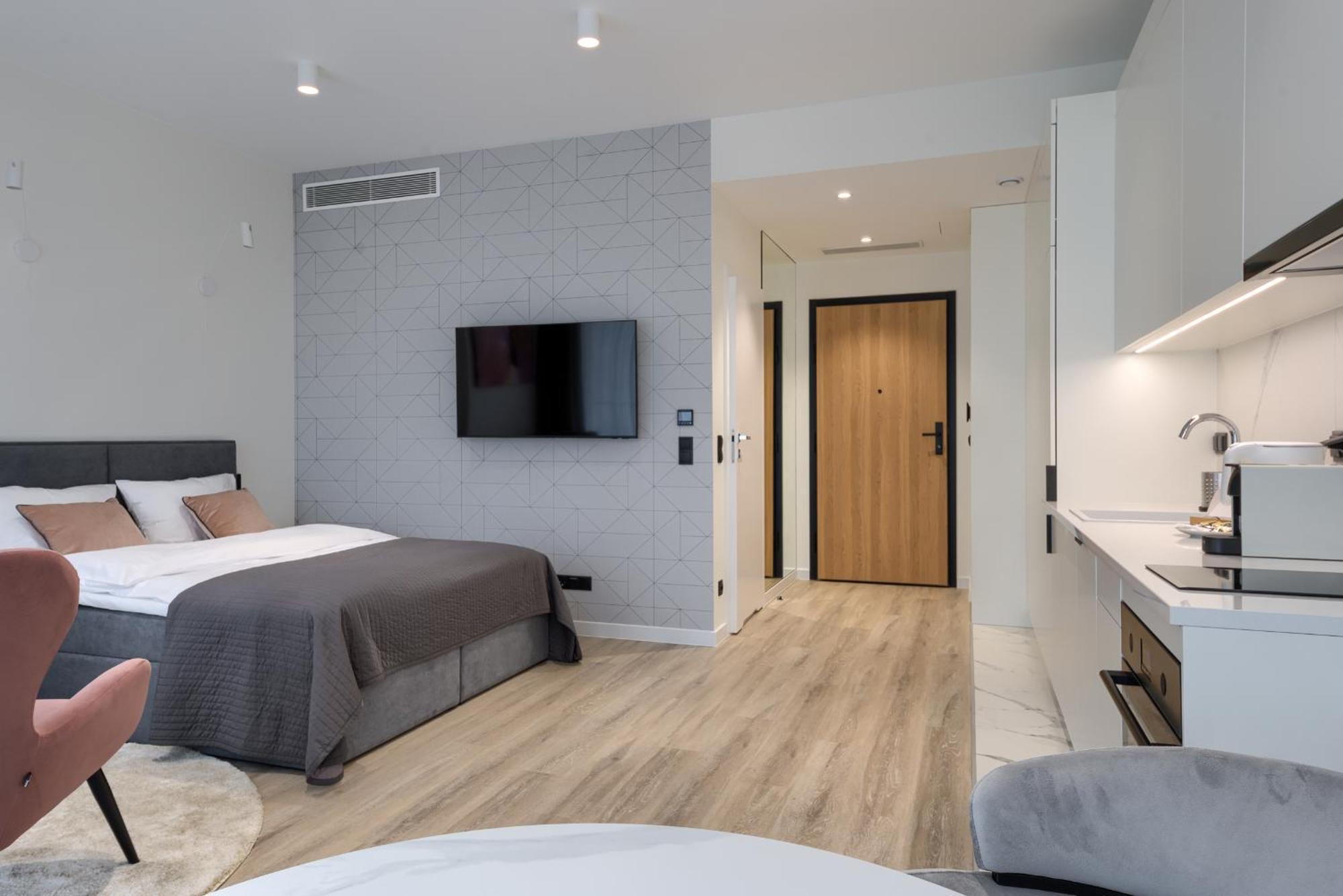 Towarowa Towers Apartment Warsaw