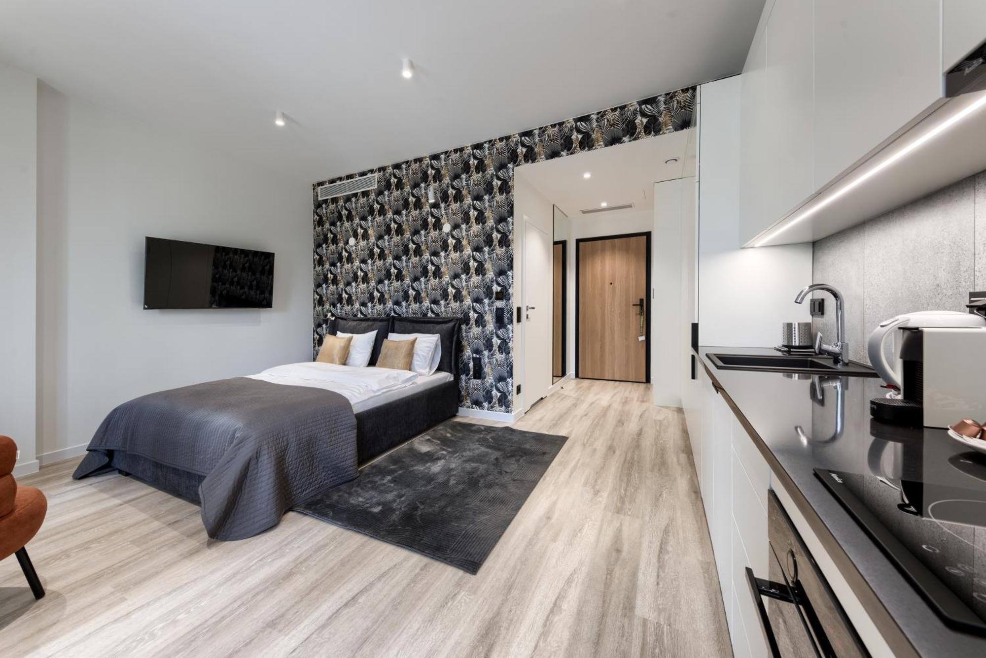 Towarowa Towers Apartment Warsaw