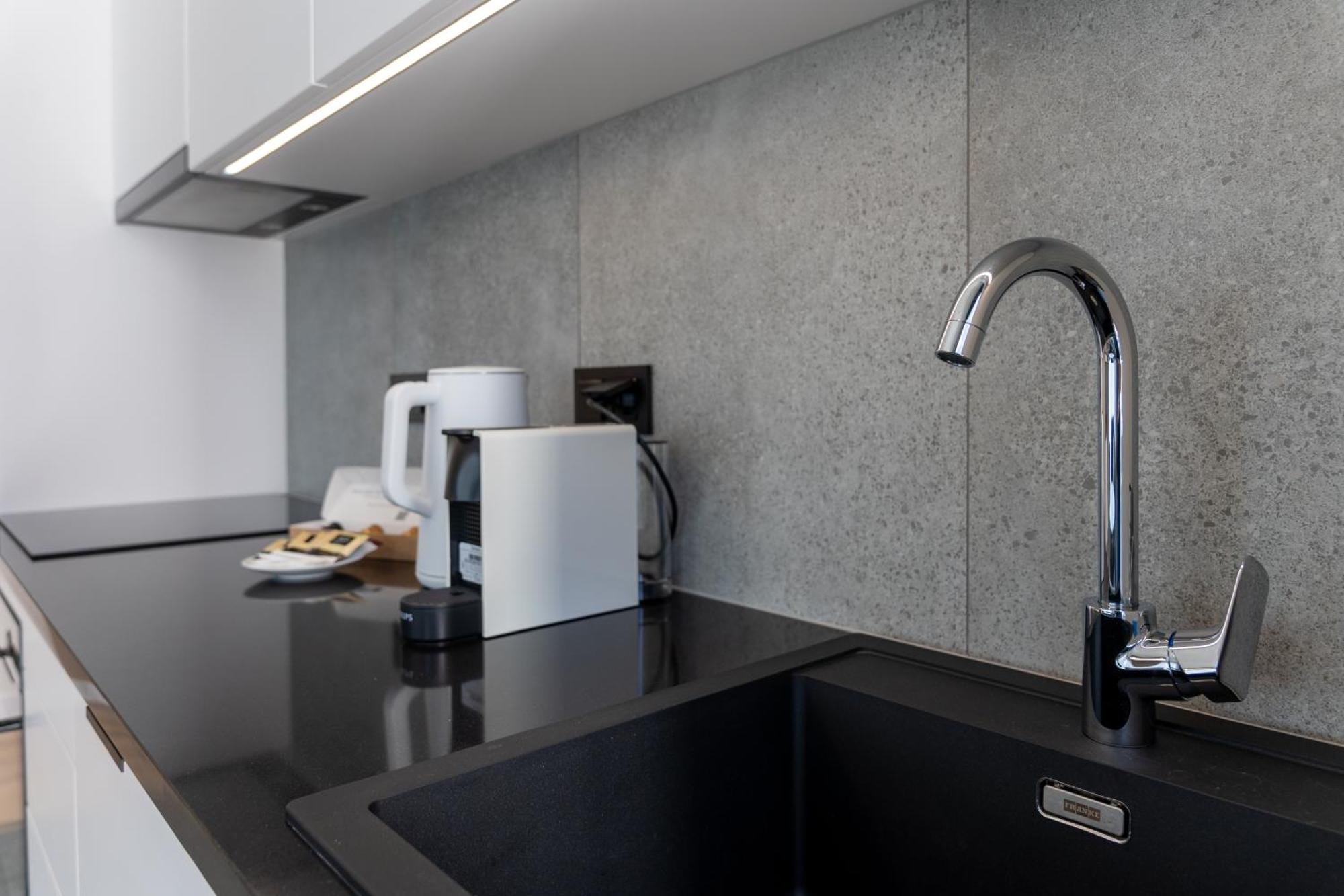 Apartment Towarowa Towers Warsaw